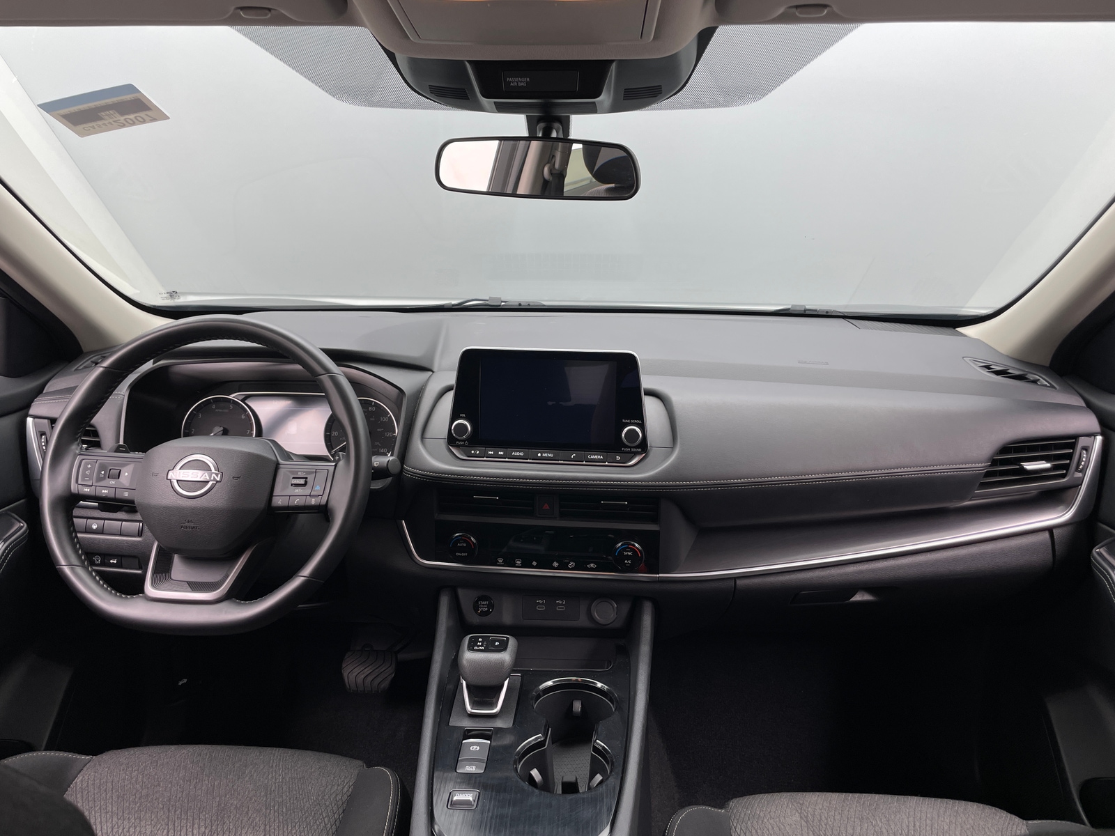 Thumbnail: 2025 Nissan Rogue - 3