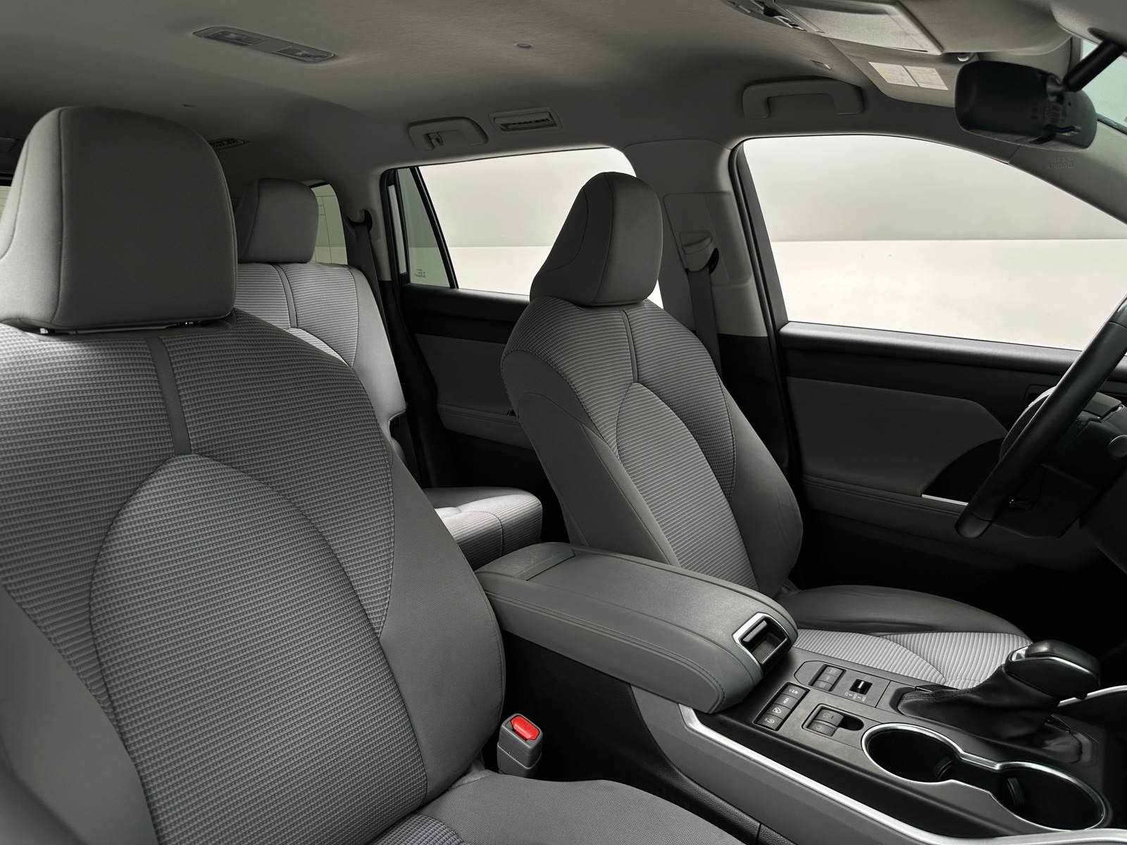 Thumbnail: 2020 Toyota Highlander - 2