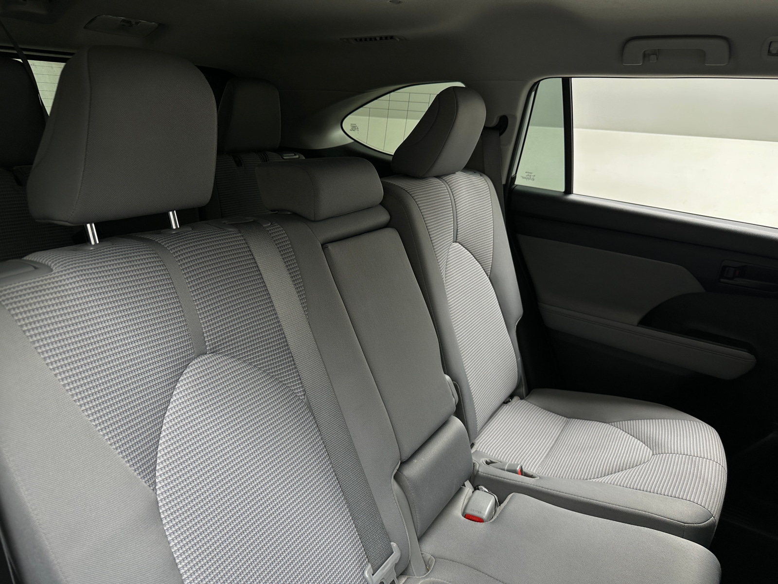Thumbnail: 2020 Toyota Highlander - 6