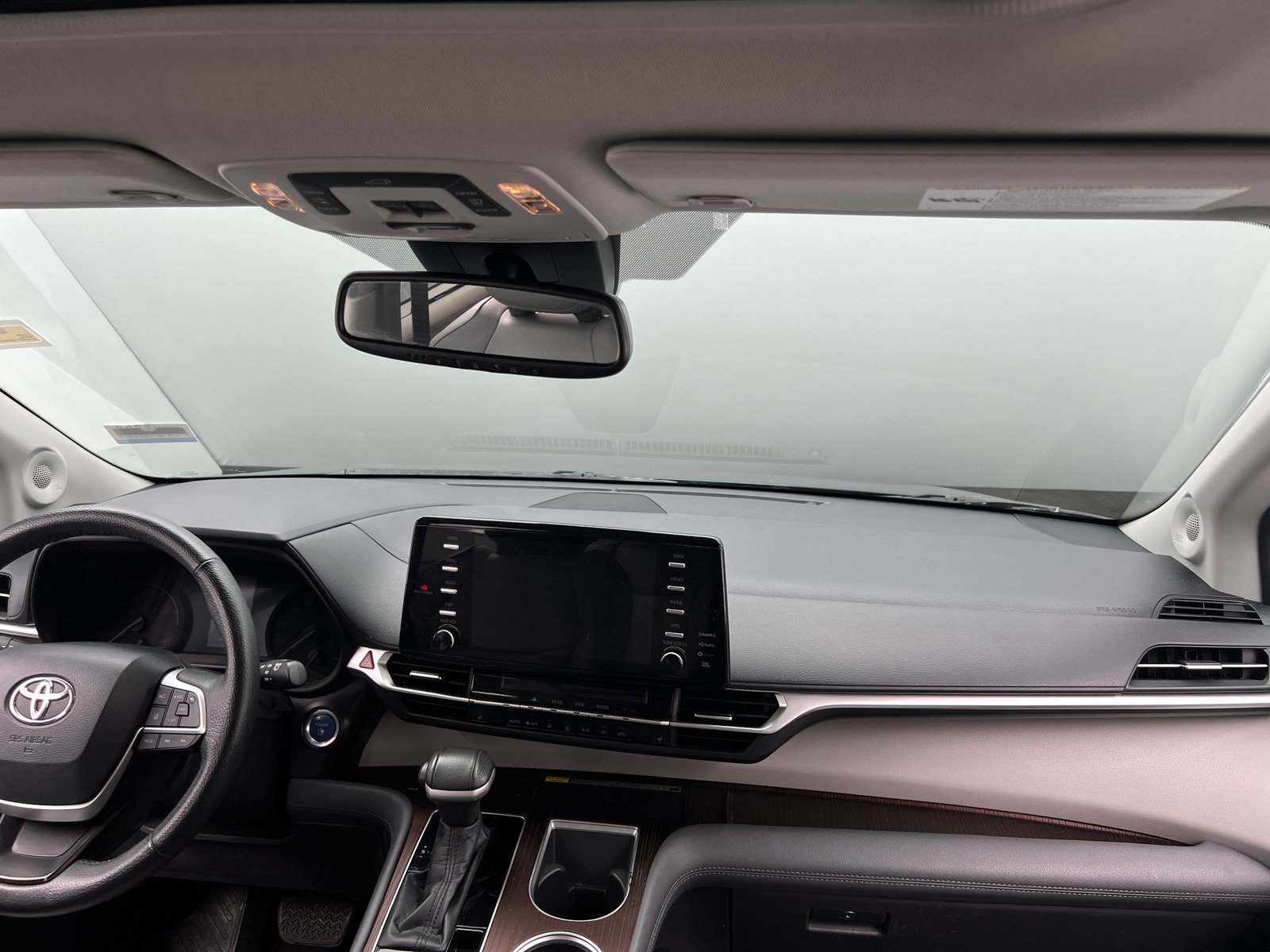 Thumbnail: 2021 Toyota Sienna - 2