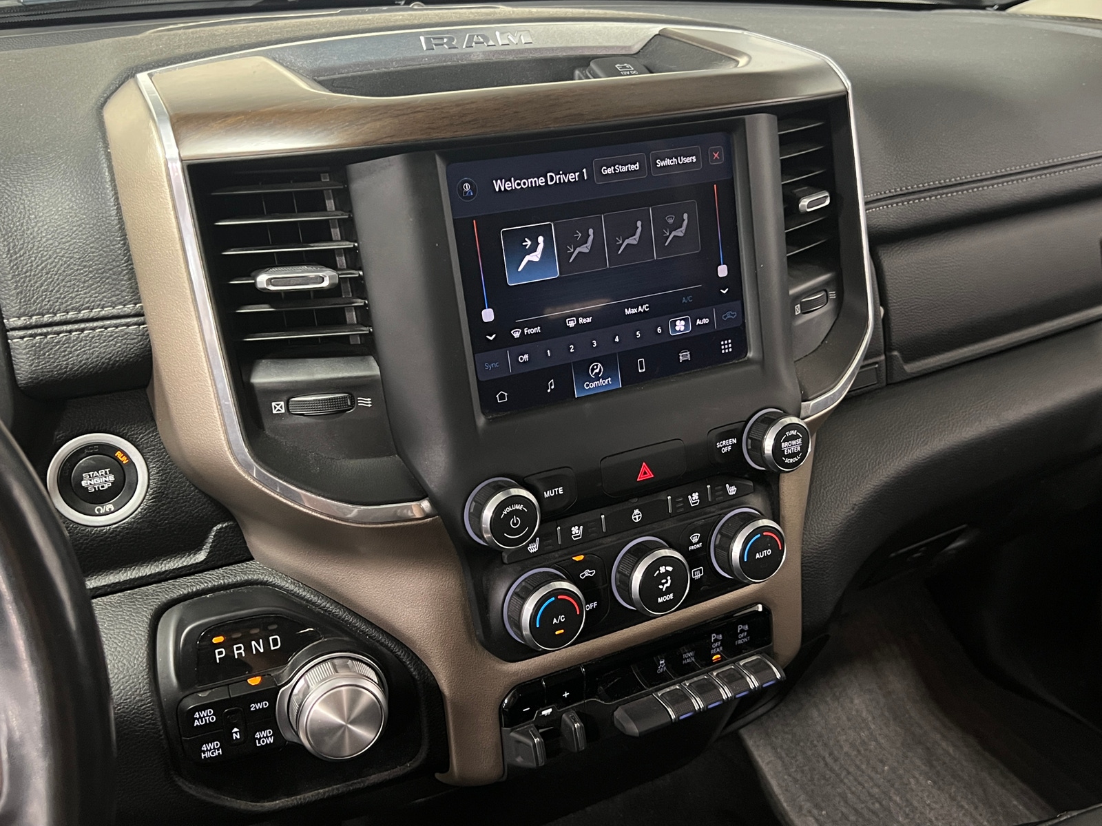 Thumbnail: 2022 RAM 1500 - 3