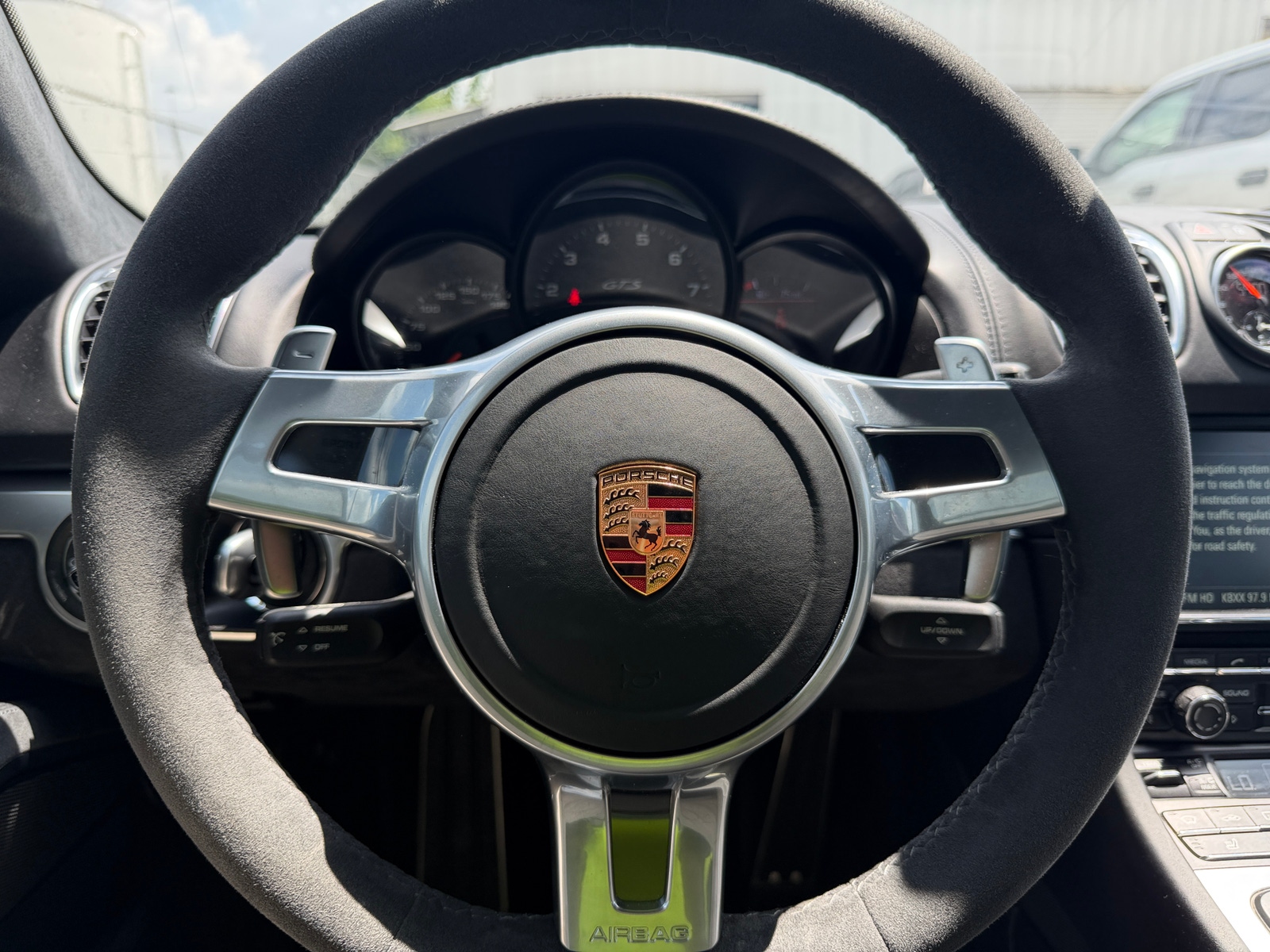 Thumbnail: 2016 Porsche Cayman - 3