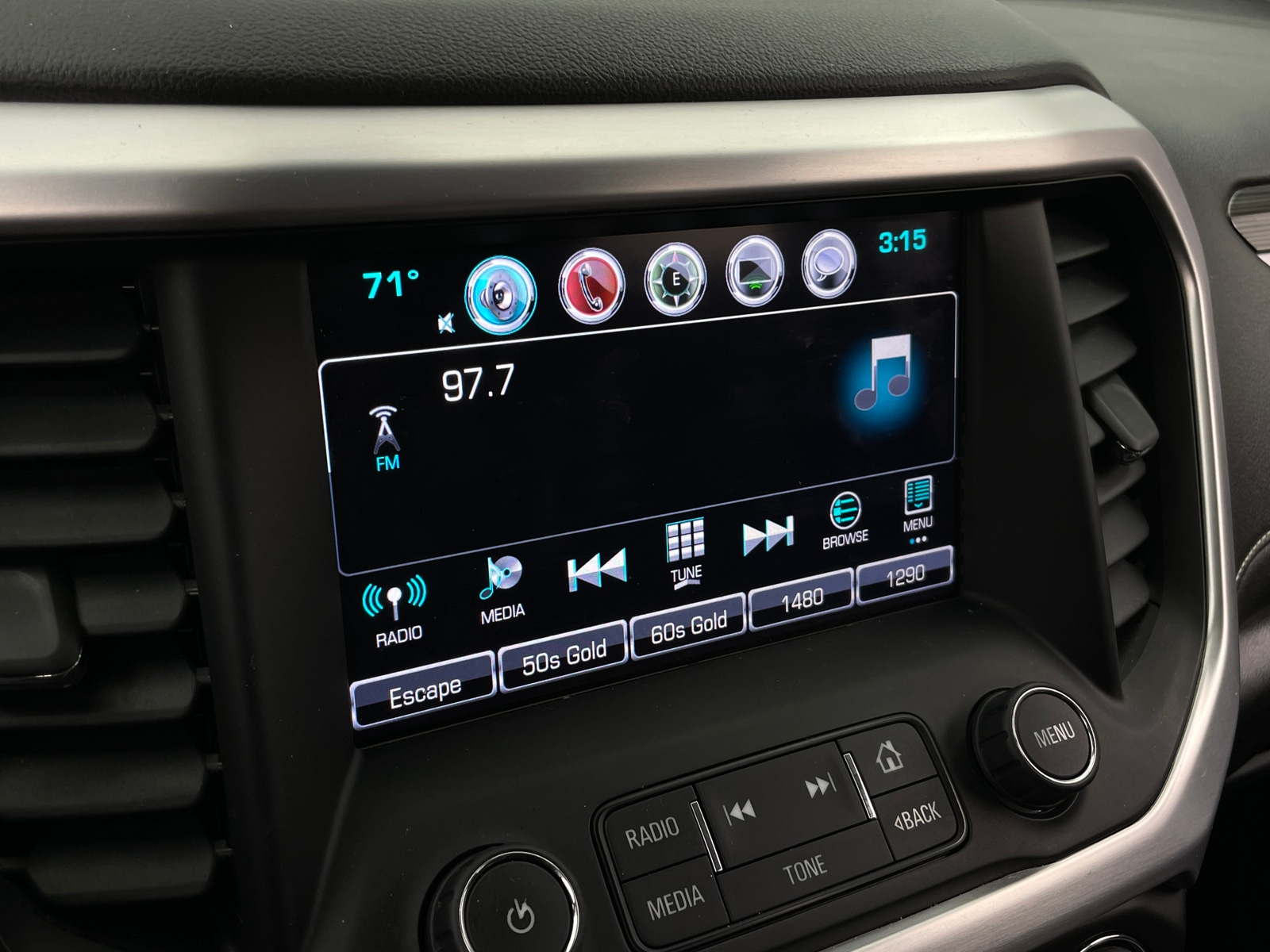 Thumbnail: 2017 GMC Acadia - 3