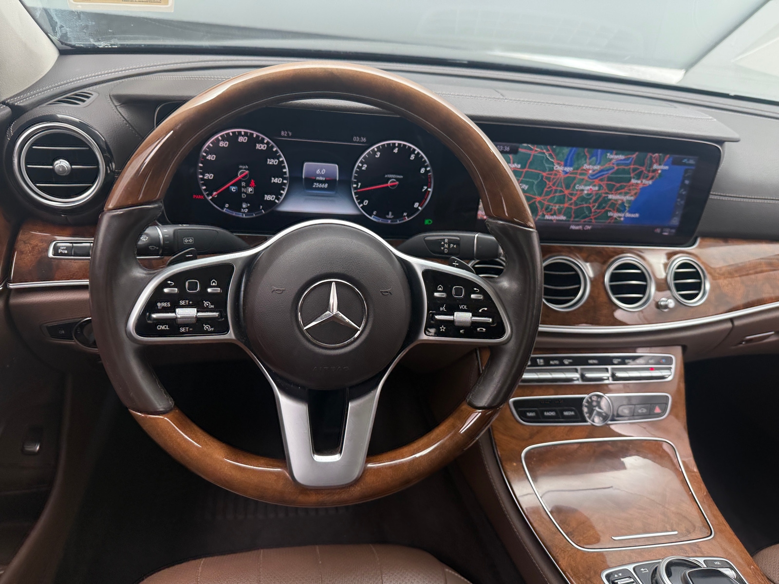 Thumbnail: 2020 Mercedes-Benz E-Class - 4