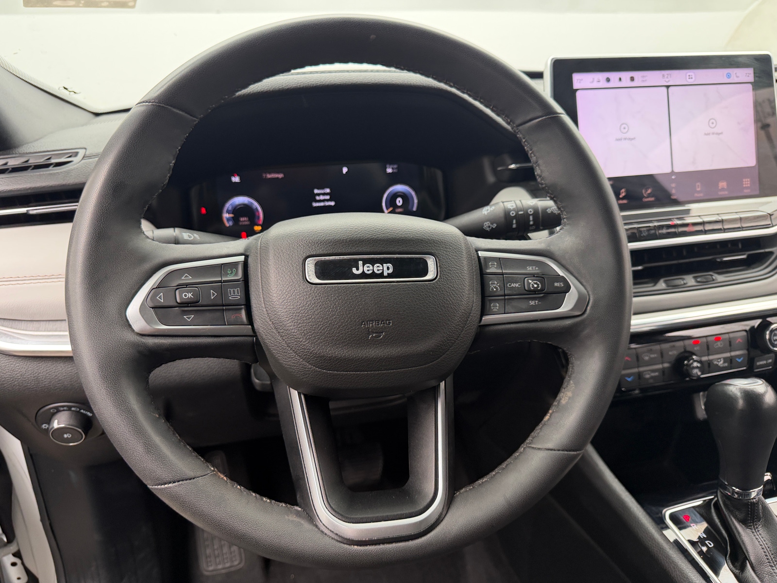 Thumbnail: 2023 Jeep Compass - 4