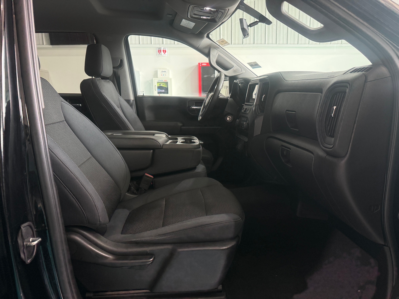Thumbnail: 2019 Chevrolet Silverado 1500 - 2