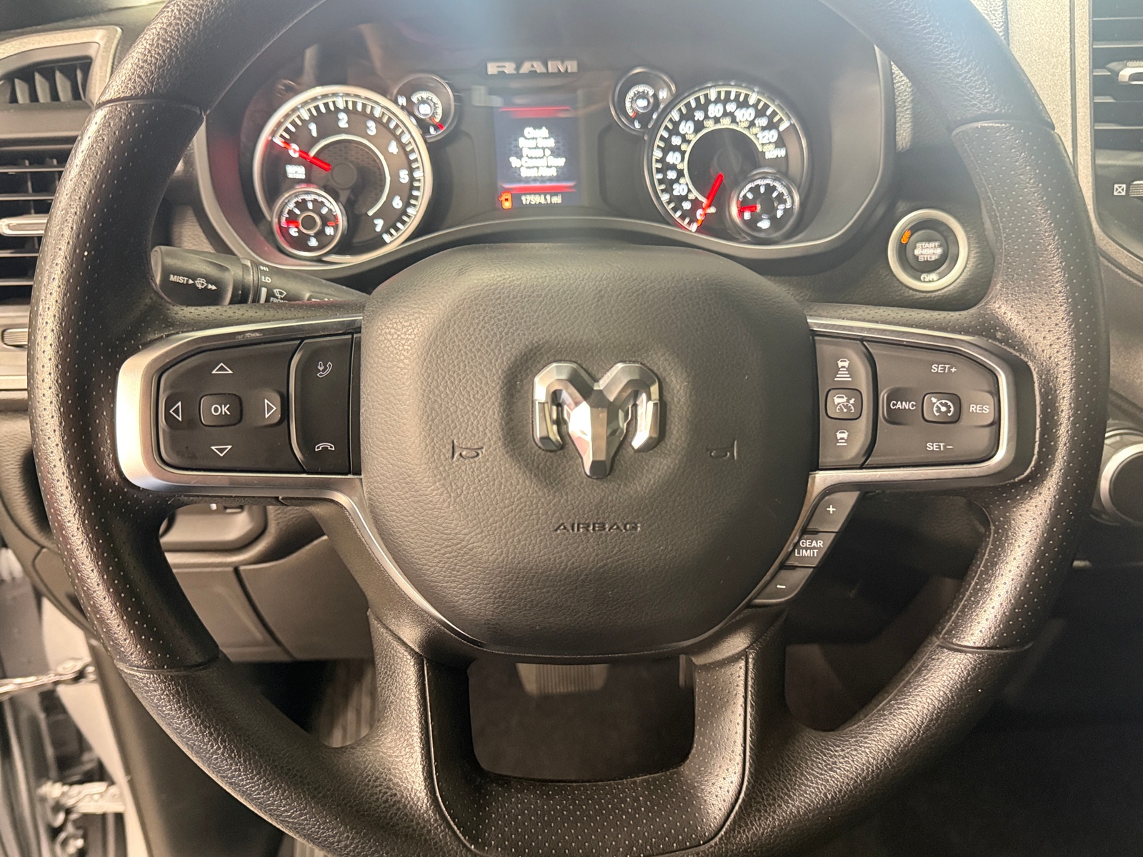Thumbnail: 2025 RAM 1500 - 5