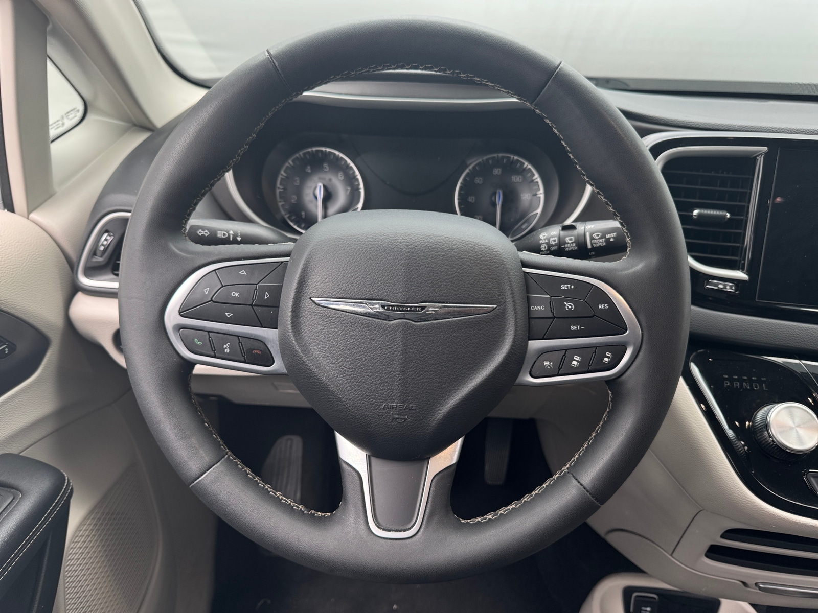 Thumbnail: 2024 Chrysler Pacifica - 4