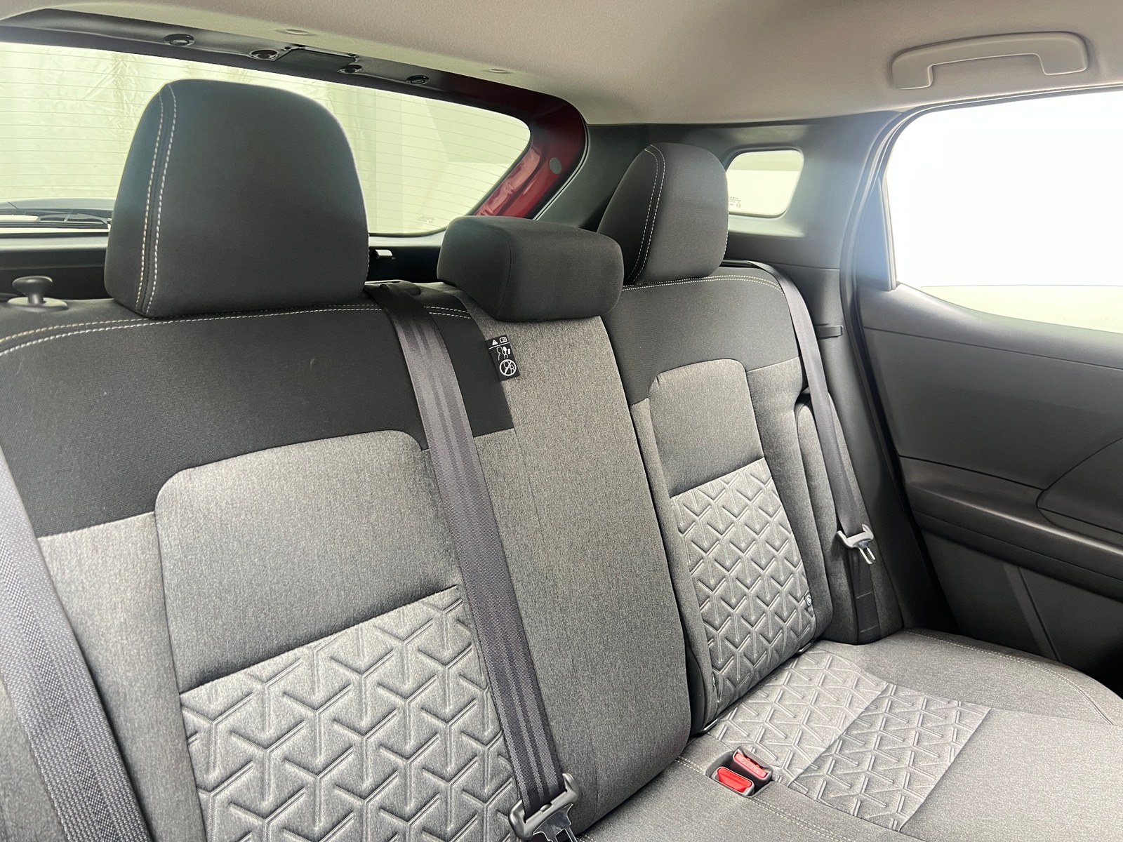 Thumbnail: 2026 Nissan Kicks - 6