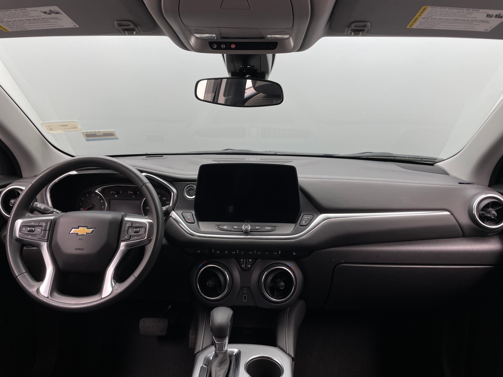 Thumbnail: 2025 Chevrolet Blazer - 3