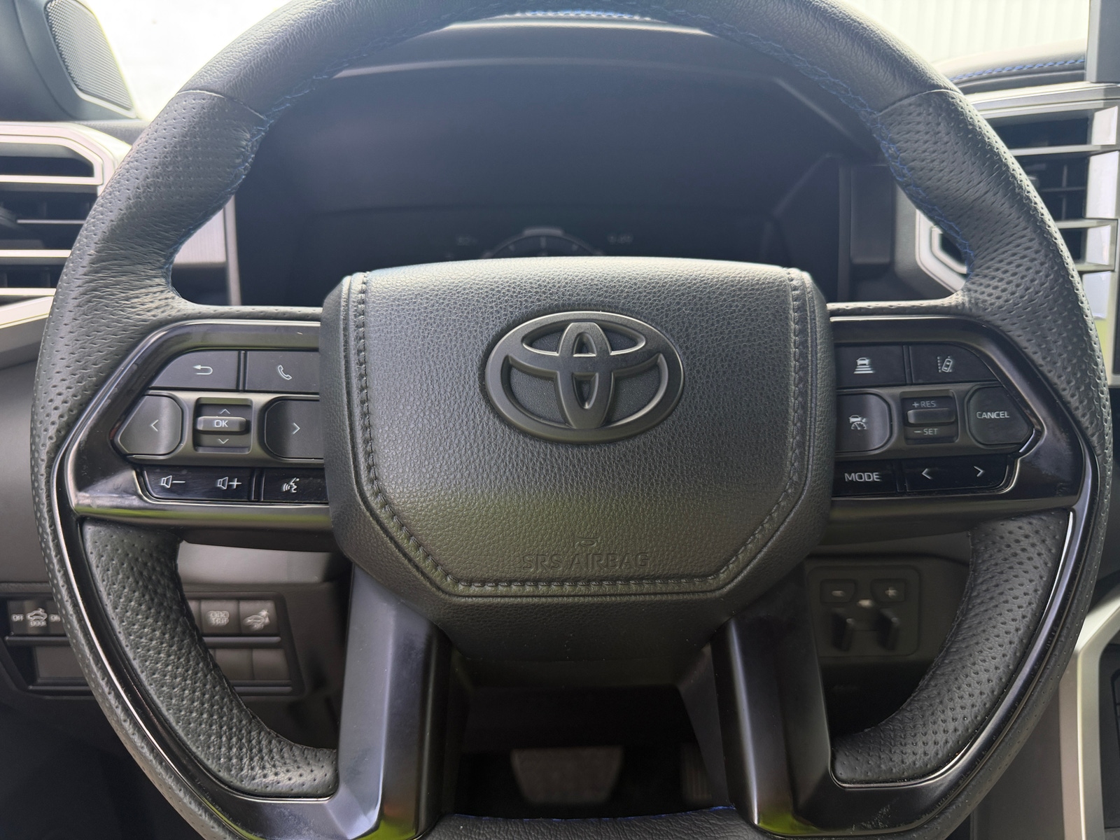 Thumbnail: 2023 Toyota Tundra - 3