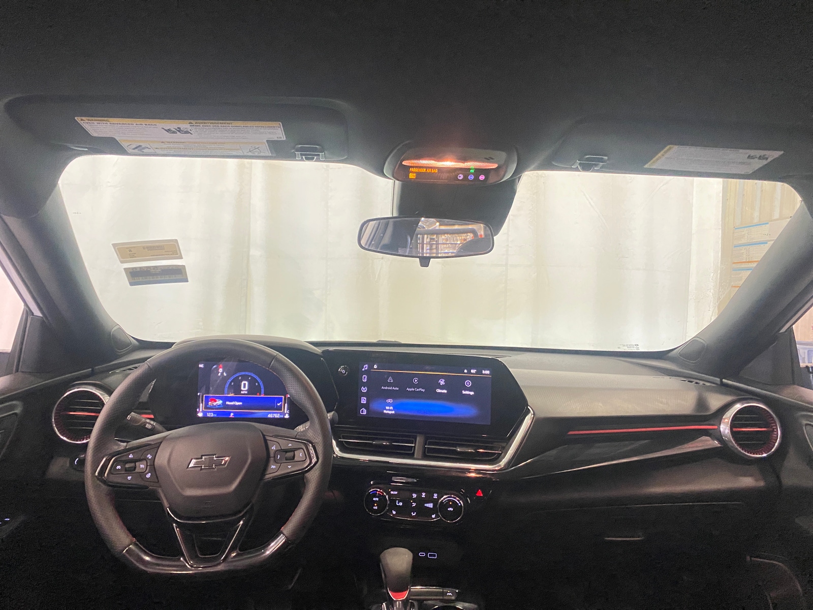 Thumbnail: 2025 Chevrolet Trax - 2