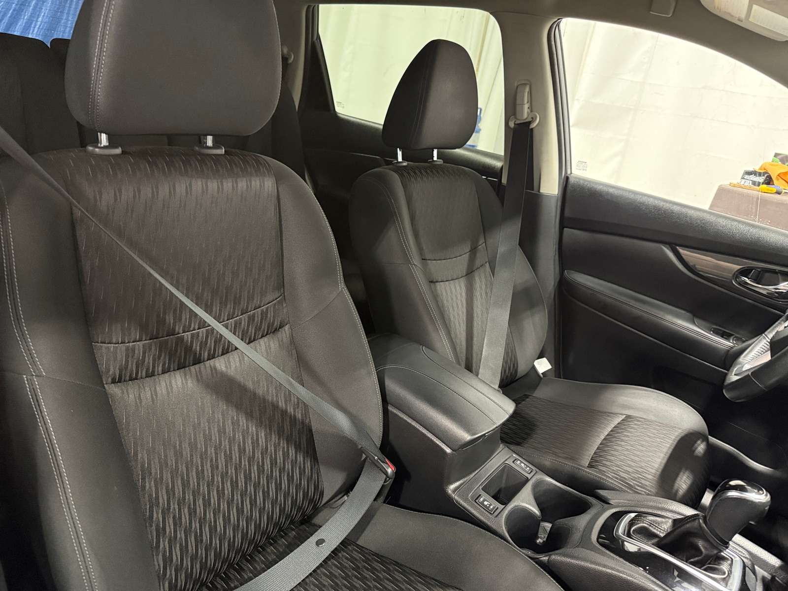 Thumbnail: 2018 Nissan Rogue - 2