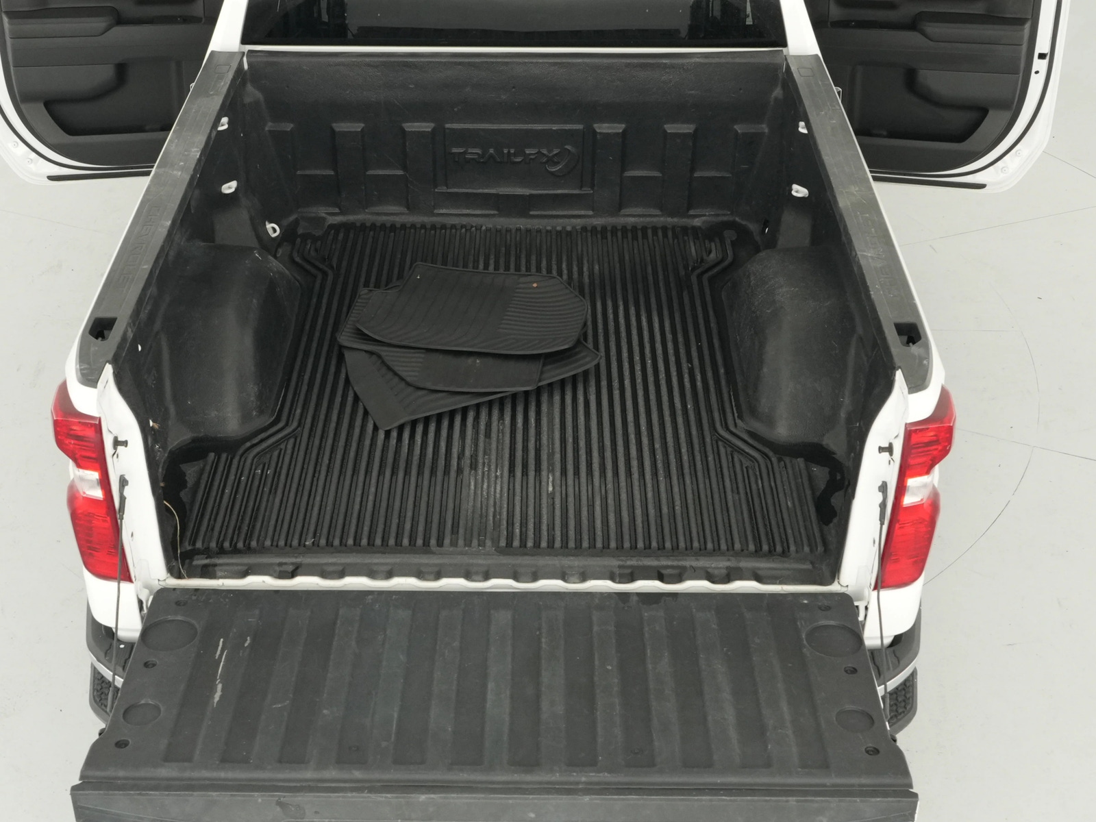 Thumbnail: 2025 Chevrolet Silverado 1500 - 7