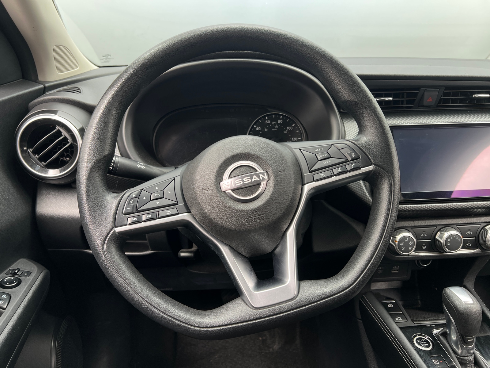 Thumbnail: 2023 Nissan Kicks - 5