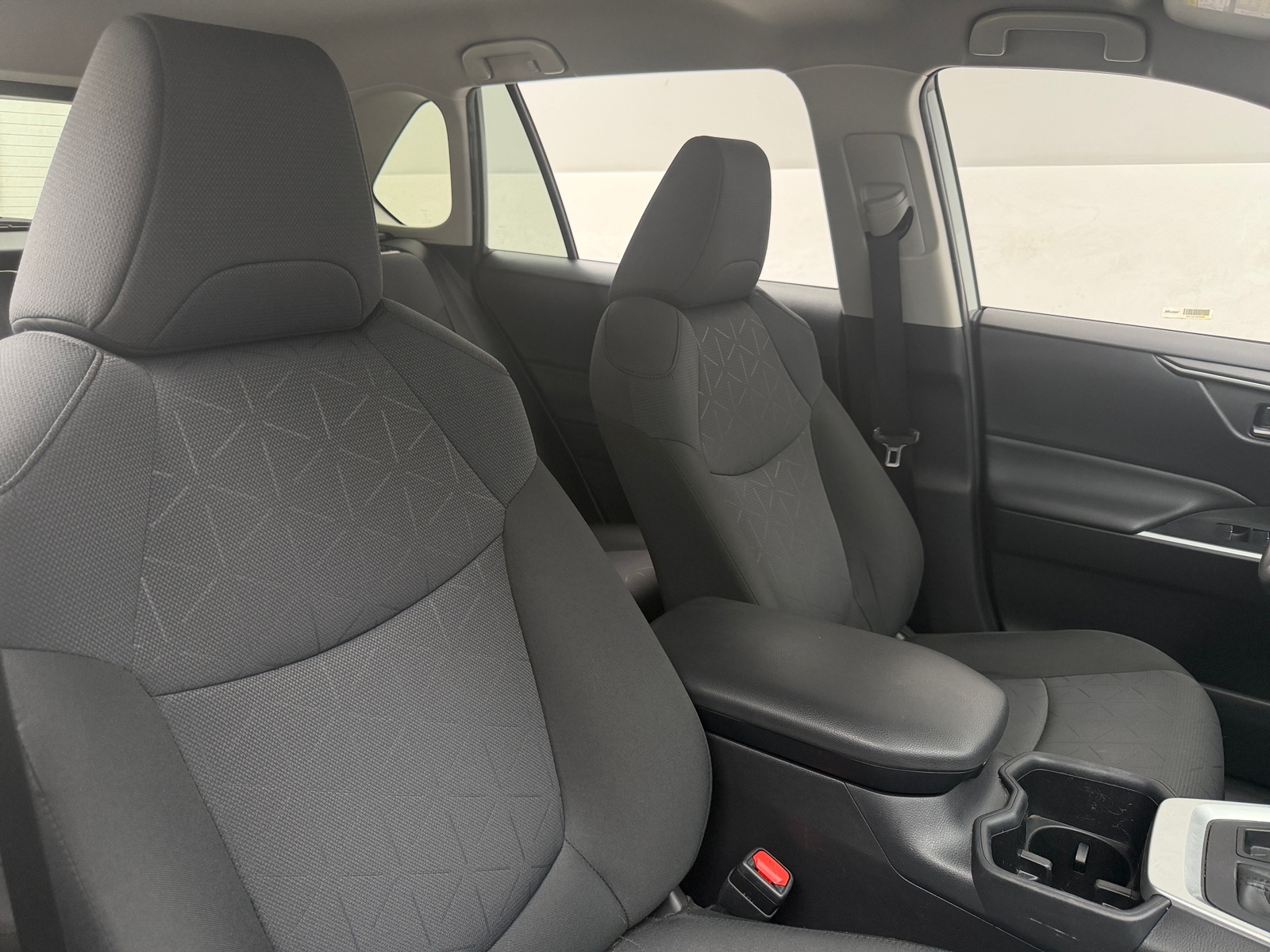 Thumbnail: 2022 Toyota RAV4 - 2