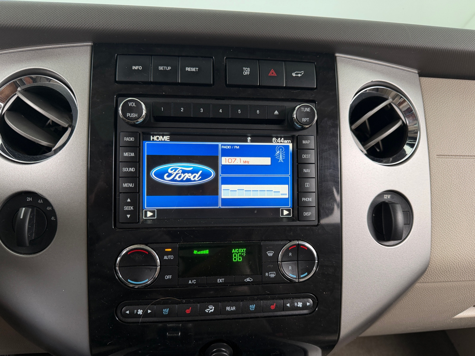 Thumbnail: 2013 Ford Expedition EL - 3