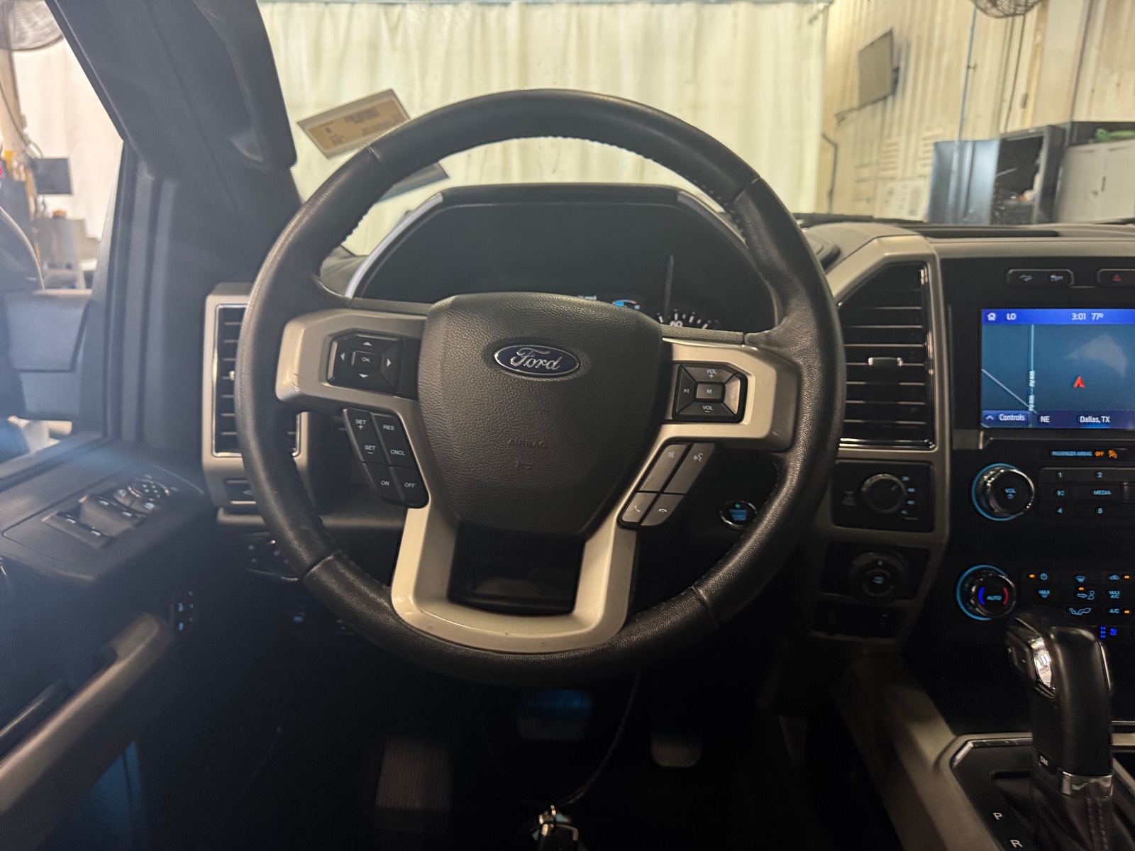 Thumbnail: 2019 Ford Econoline - 4