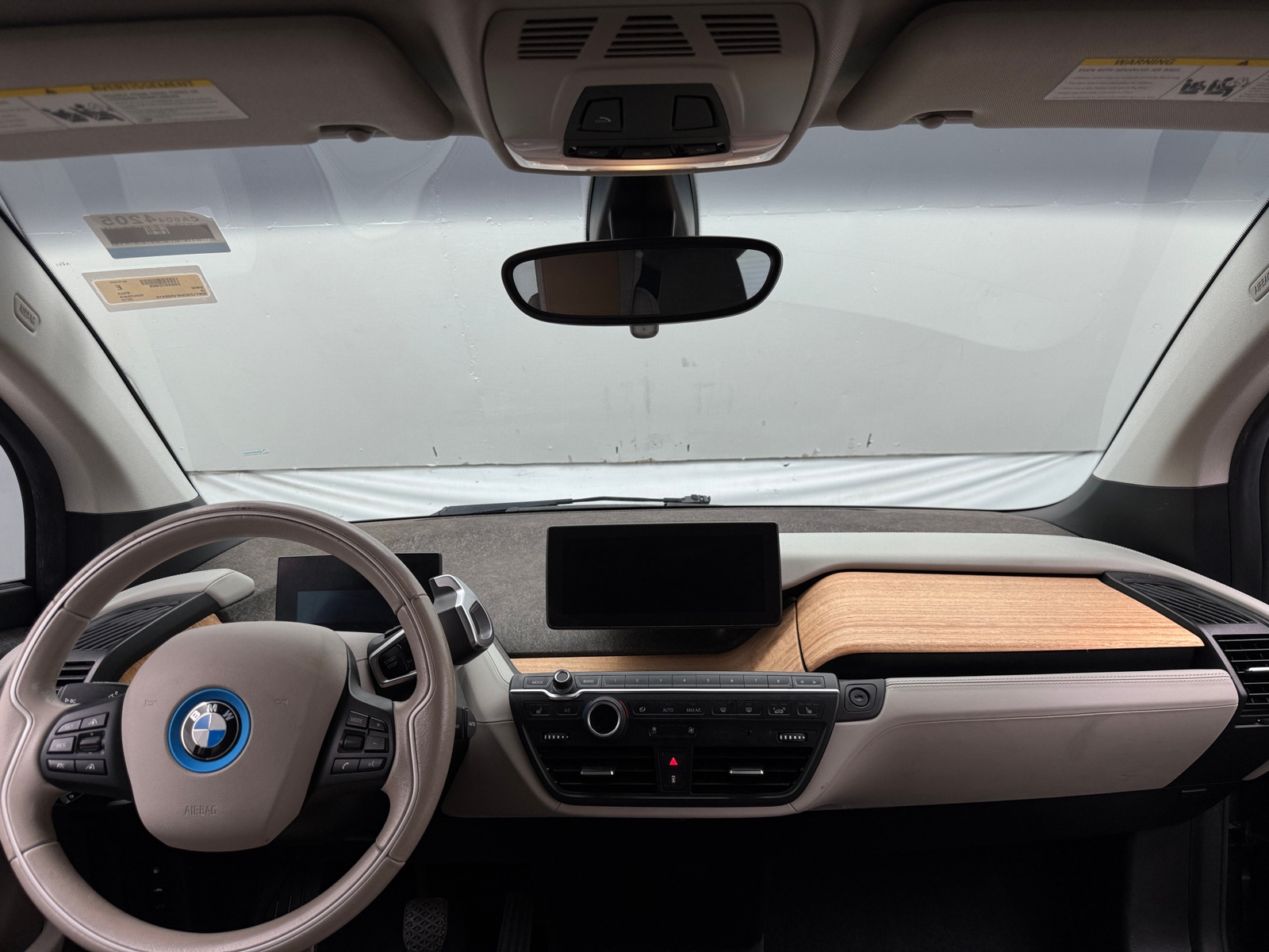 Thumbnail: 2015 BMW i3 - 3