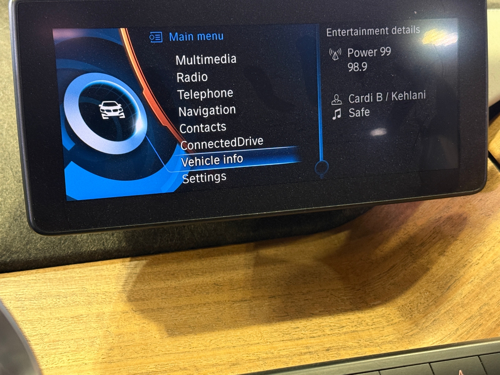 Thumbnail: 2015 BMW i3 - 4