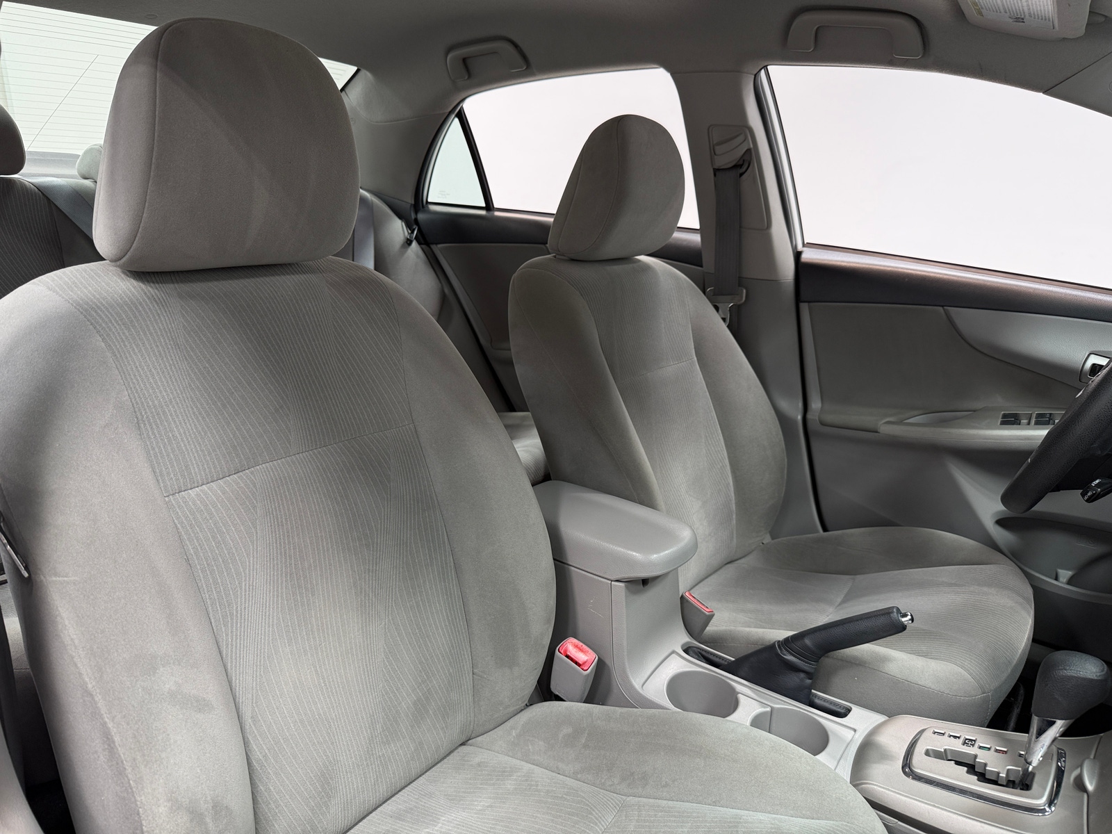 Thumbnail: 2012 Toyota Corolla - 2