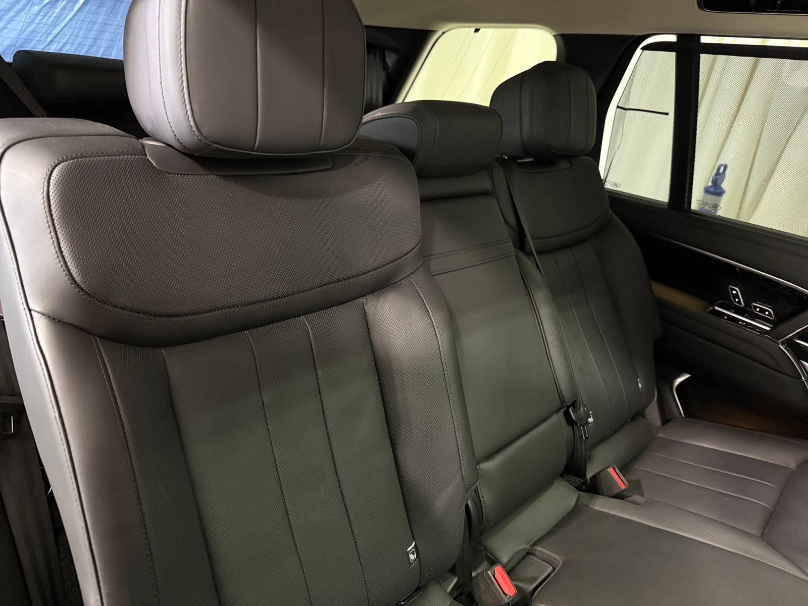 Thumbnail: 2023 Land Rover Range Rover - 5