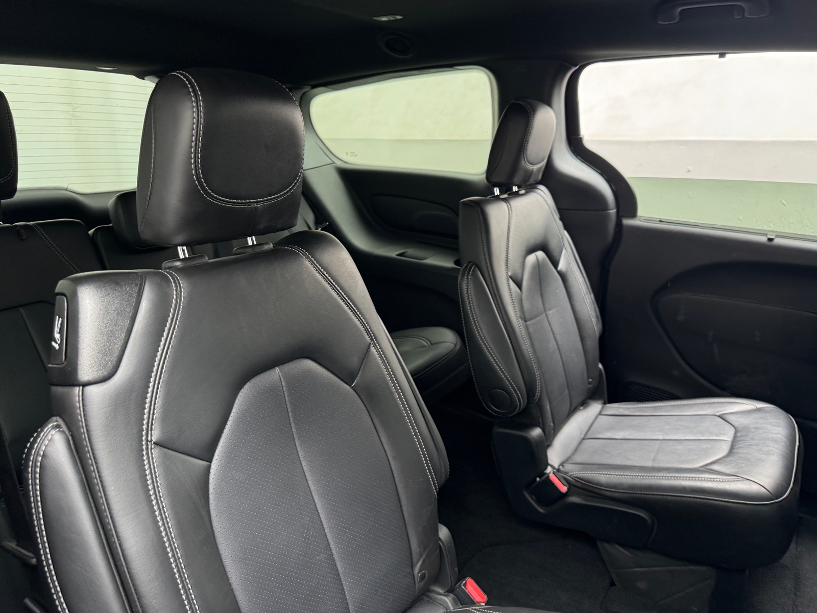 Thumbnail: 2026 Chrysler Pacifica - 5