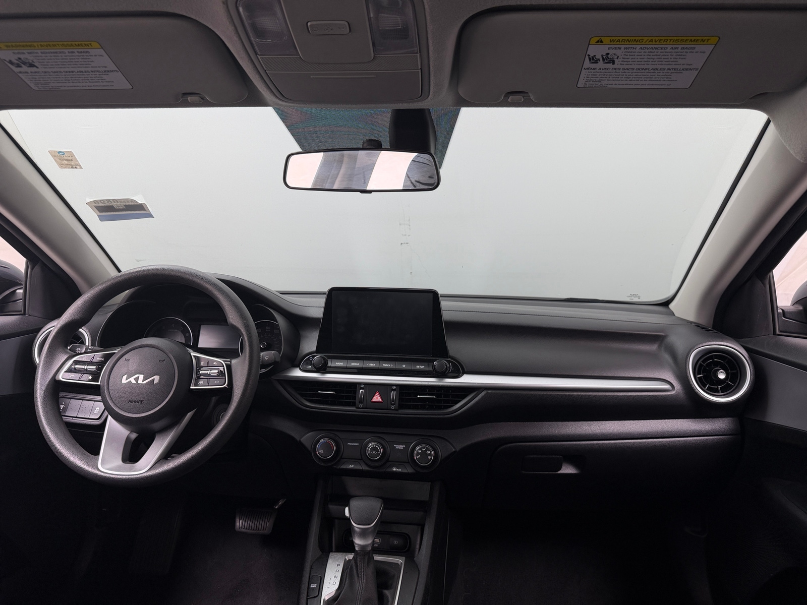Thumbnail: 2024 Kia Forte - 3