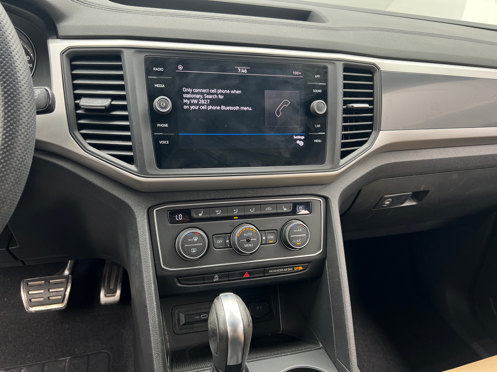 Thumbnail: 2021 Volkswagen Atlas - 3
