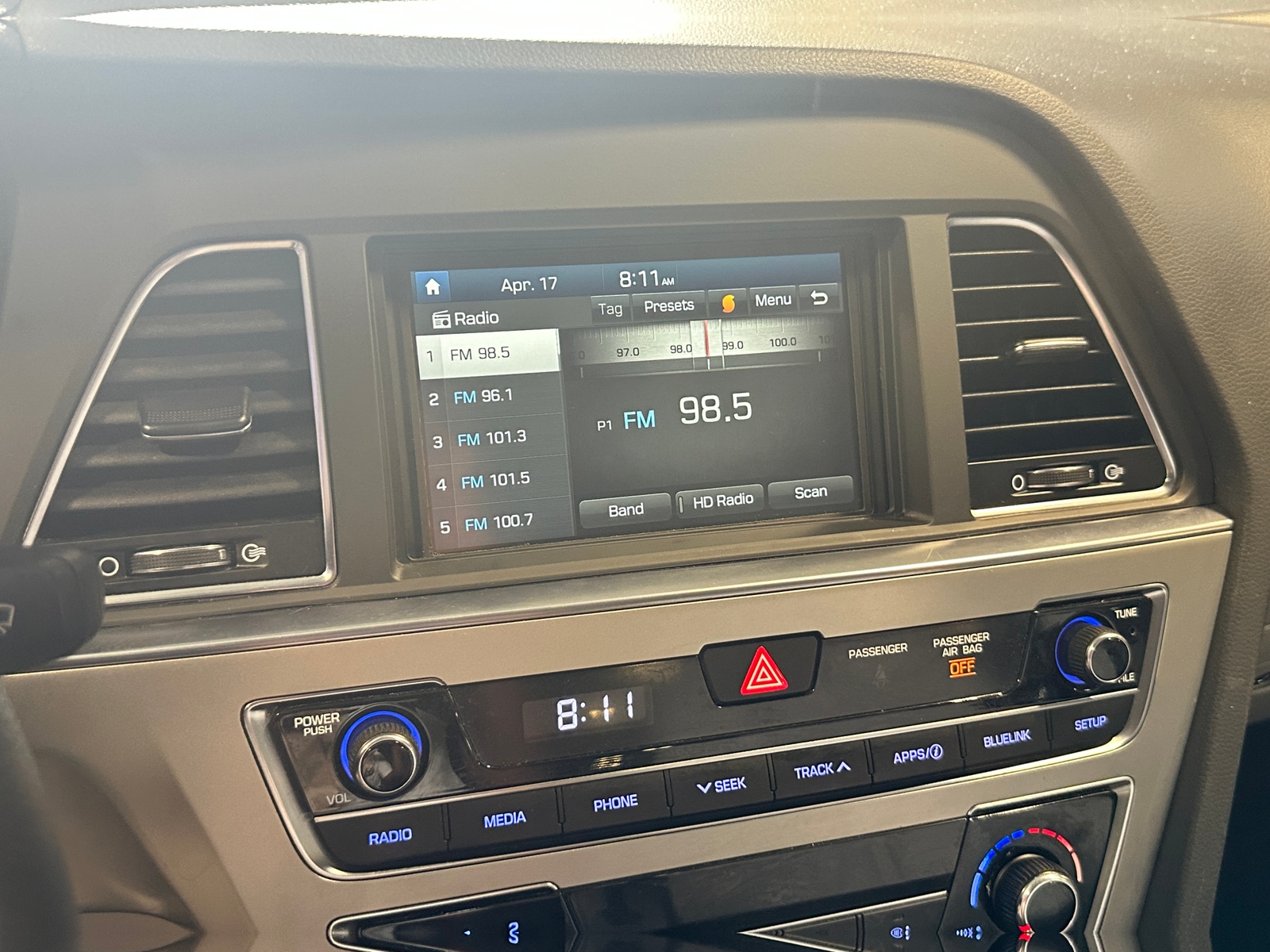 Thumbnail: 2016 Hyundai Sonata - 4