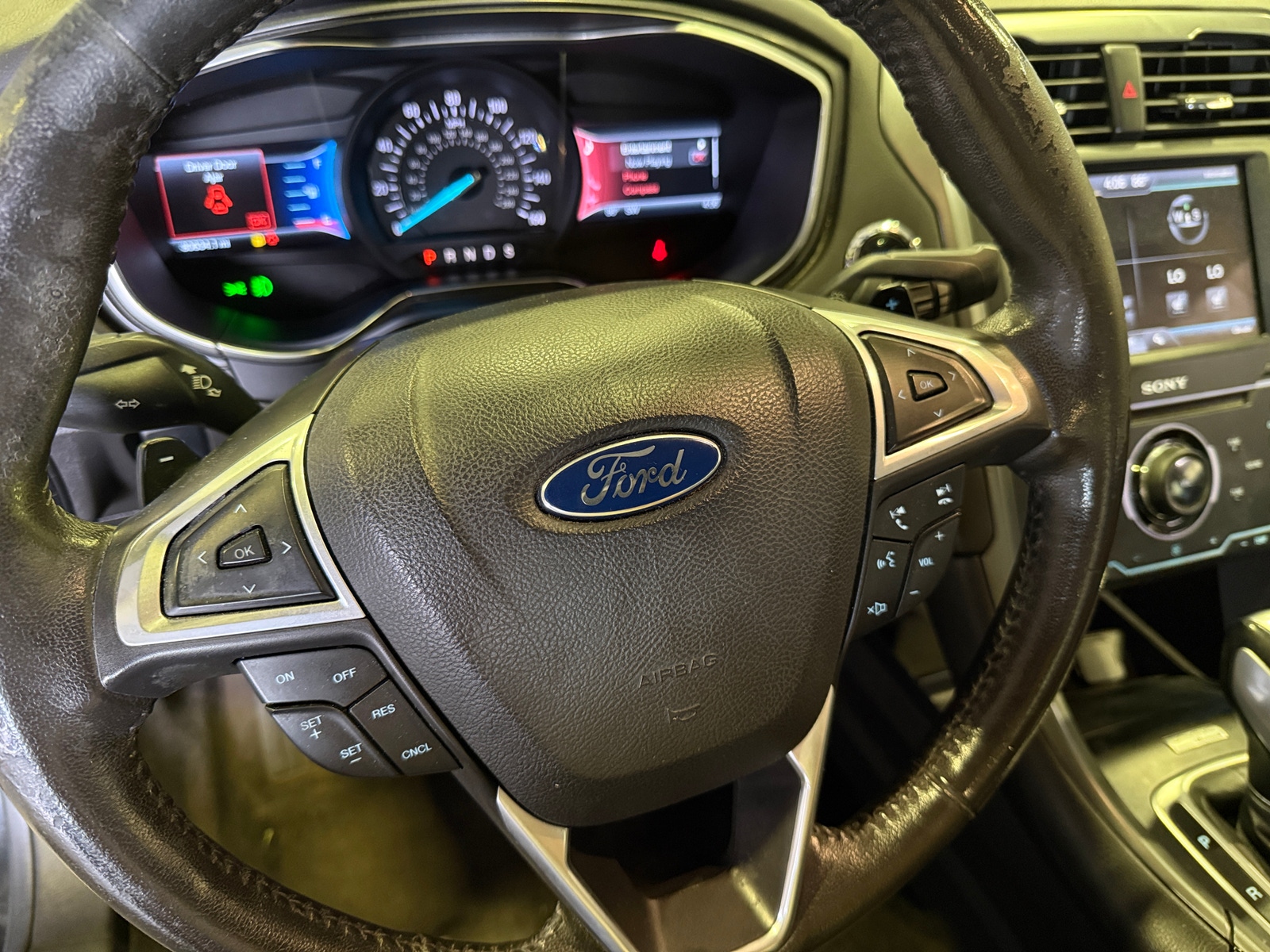 Thumbnail: 2014 Ford Fusion - 4