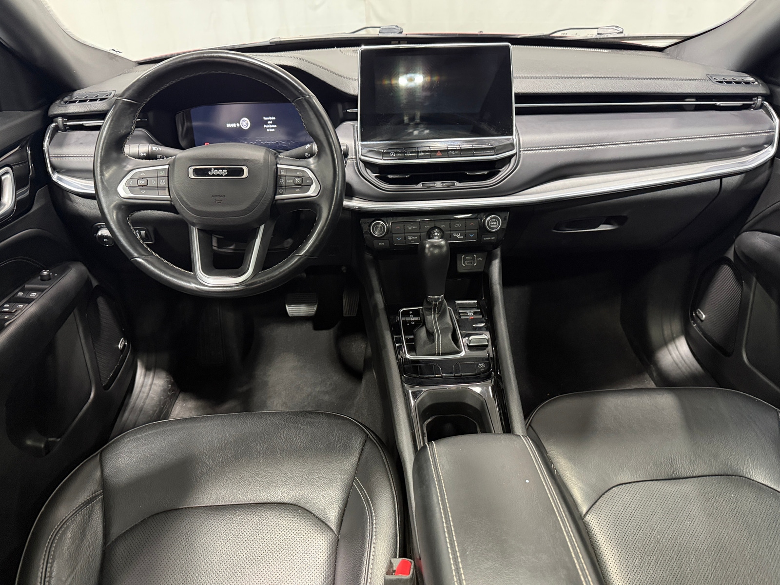 Thumbnail: 2022 Jeep Compass - 2