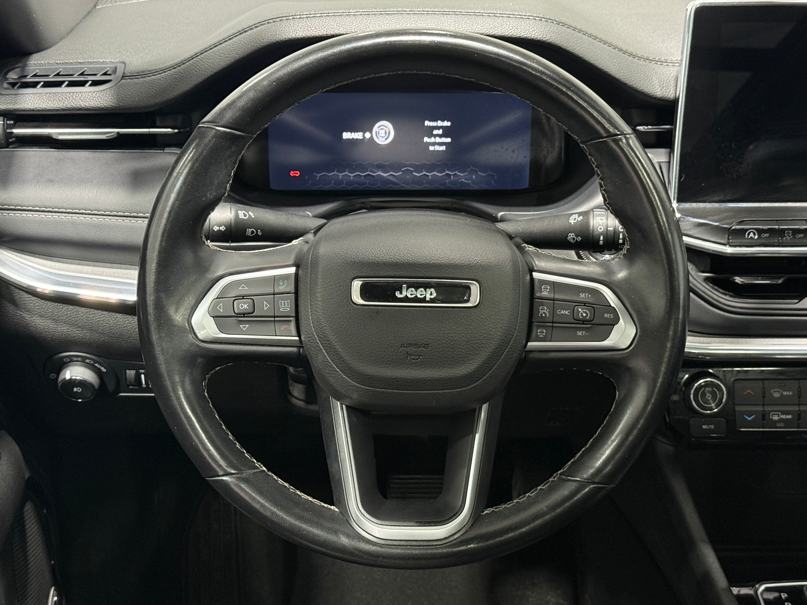 Thumbnail: 2022 Jeep Compass - 4