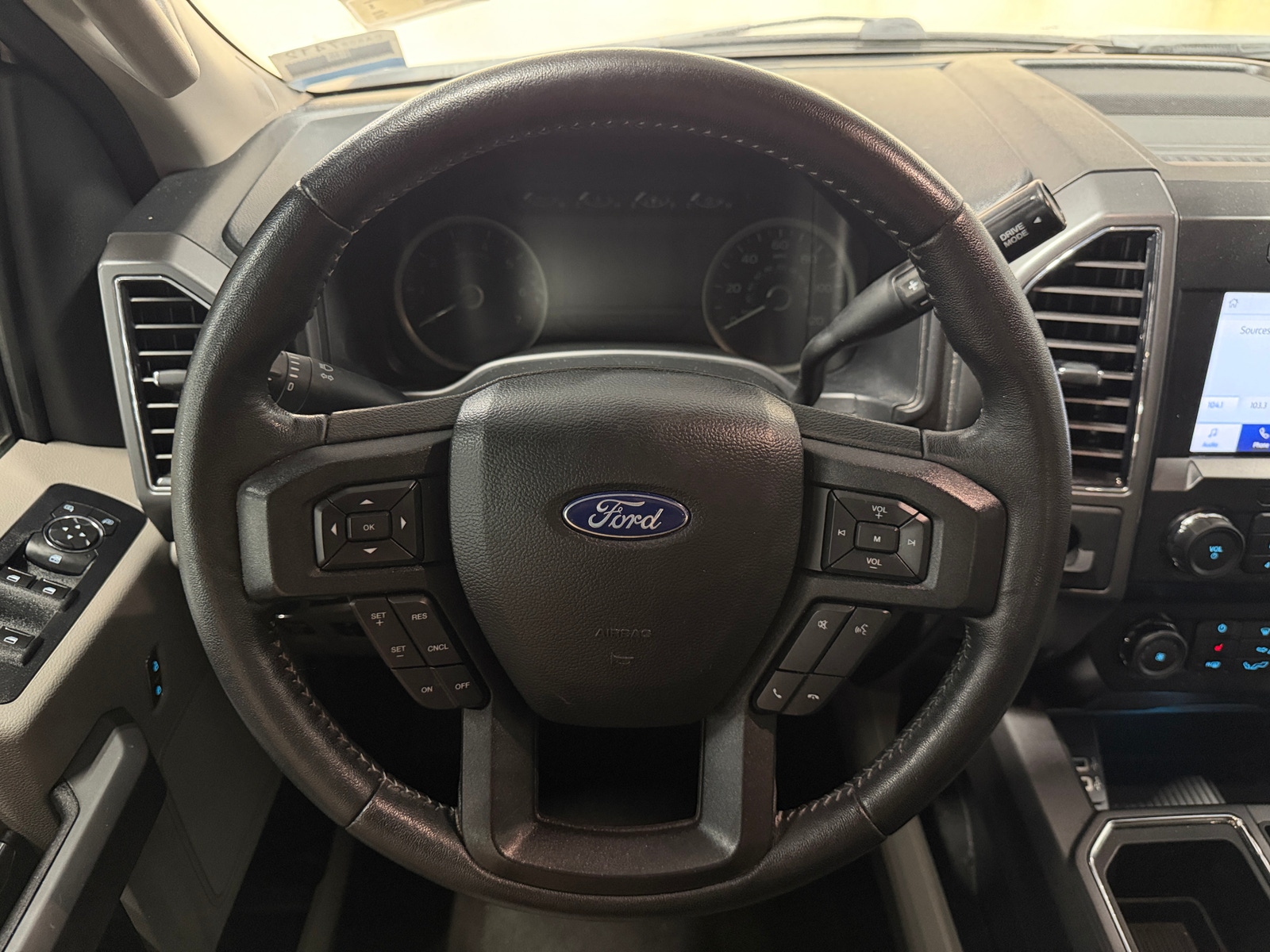 Thumbnail: 2020 Ford Econoline - 5