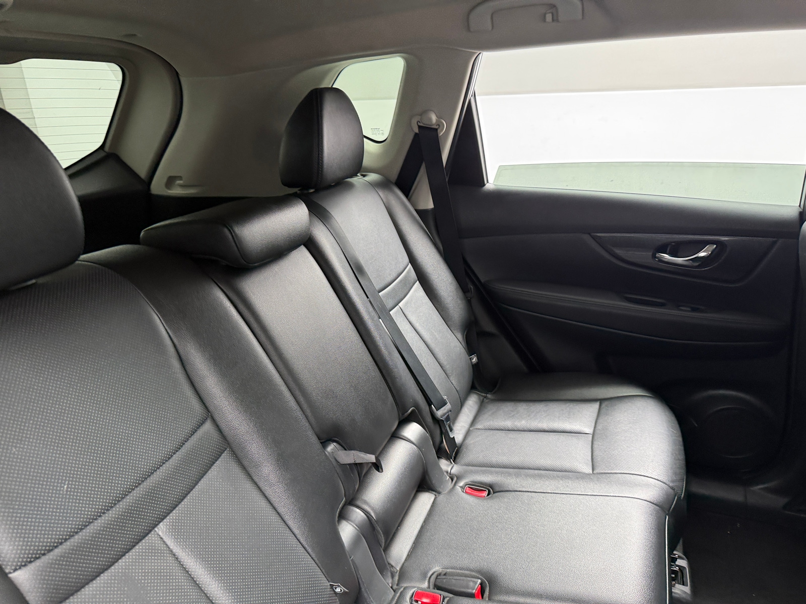 Thumbnail: 2016 Nissan Rogue - 5