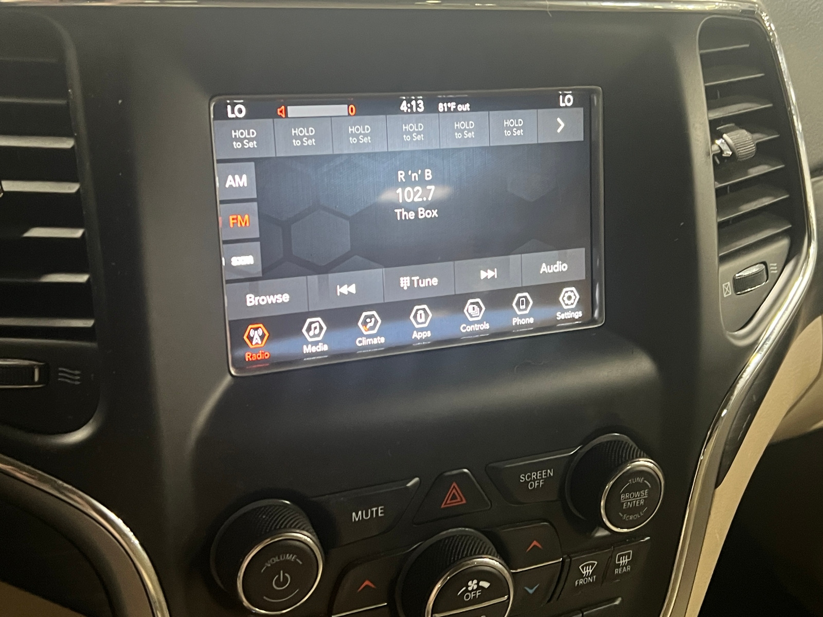 Thumbnail: 2021 Jeep Grand Cherokee - 4