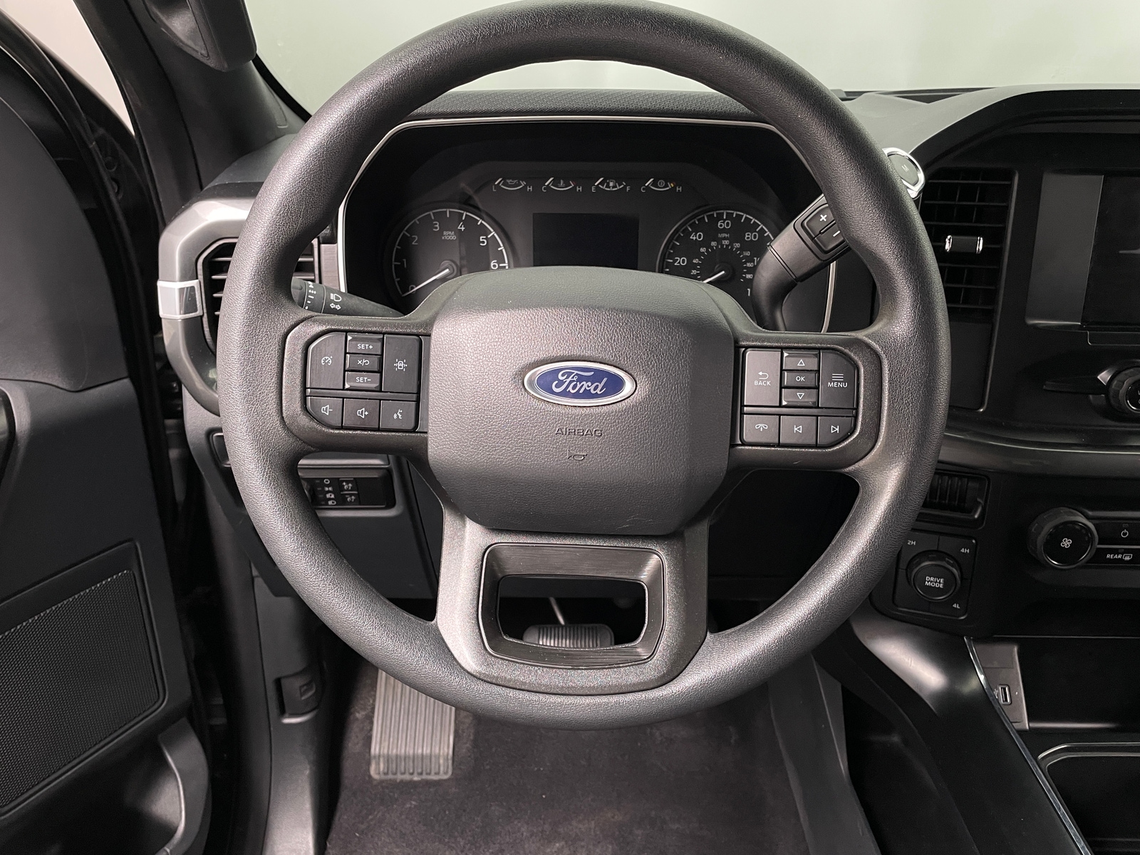 Thumbnail: 2023 Ford Econoline - 5