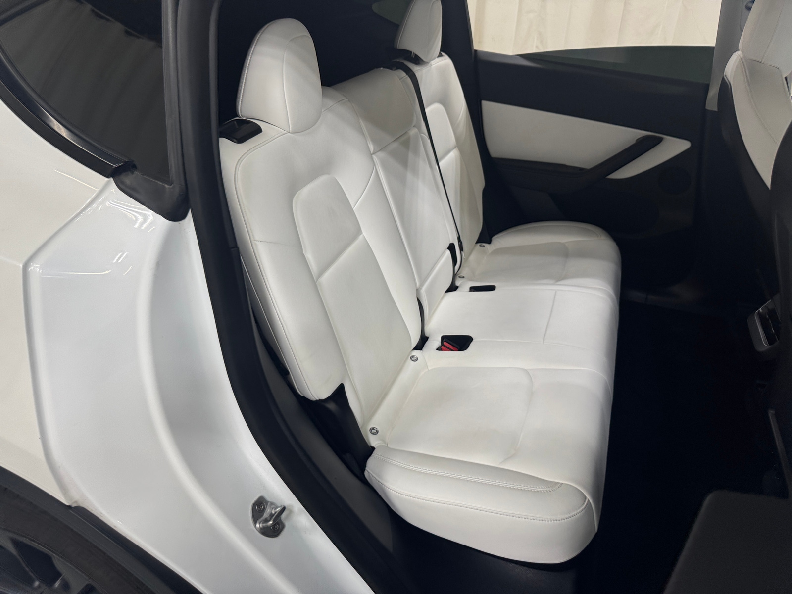 Thumbnail: 2022 Tesla Model Y - 5