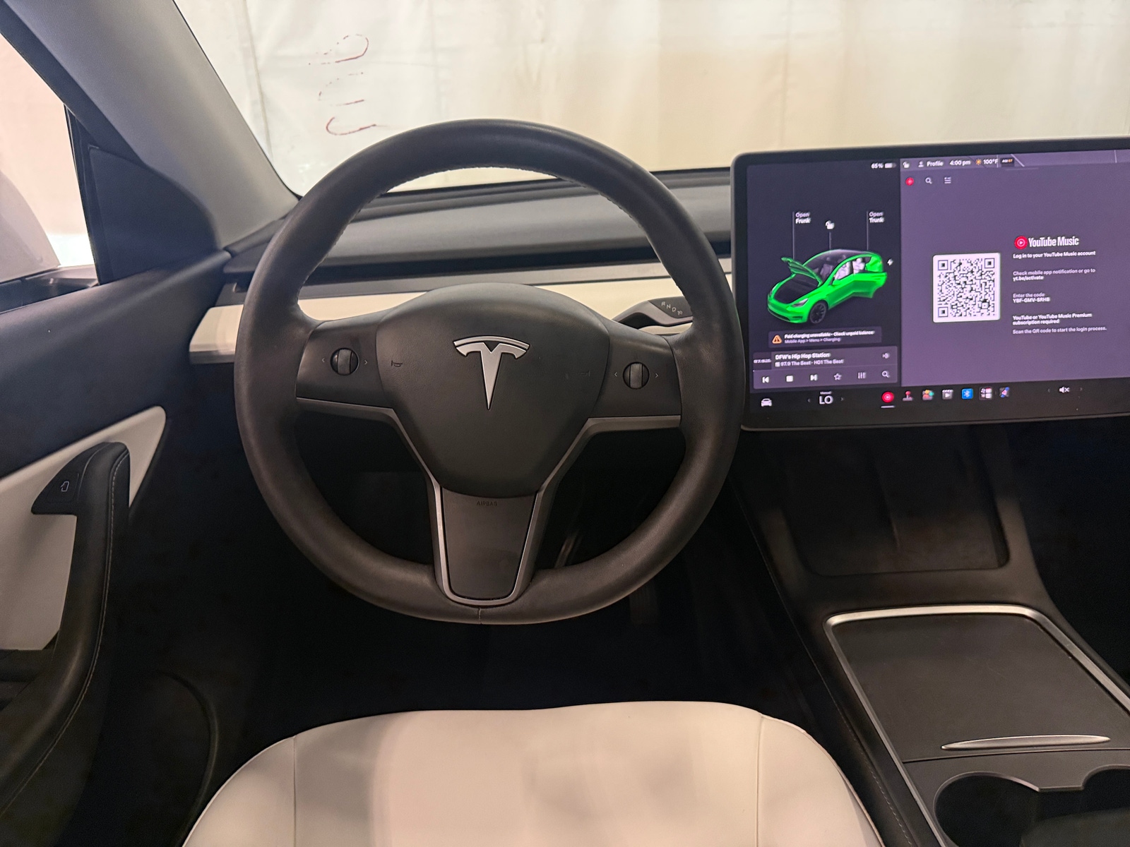 Thumbnail: 2022 Tesla Model Y - 4