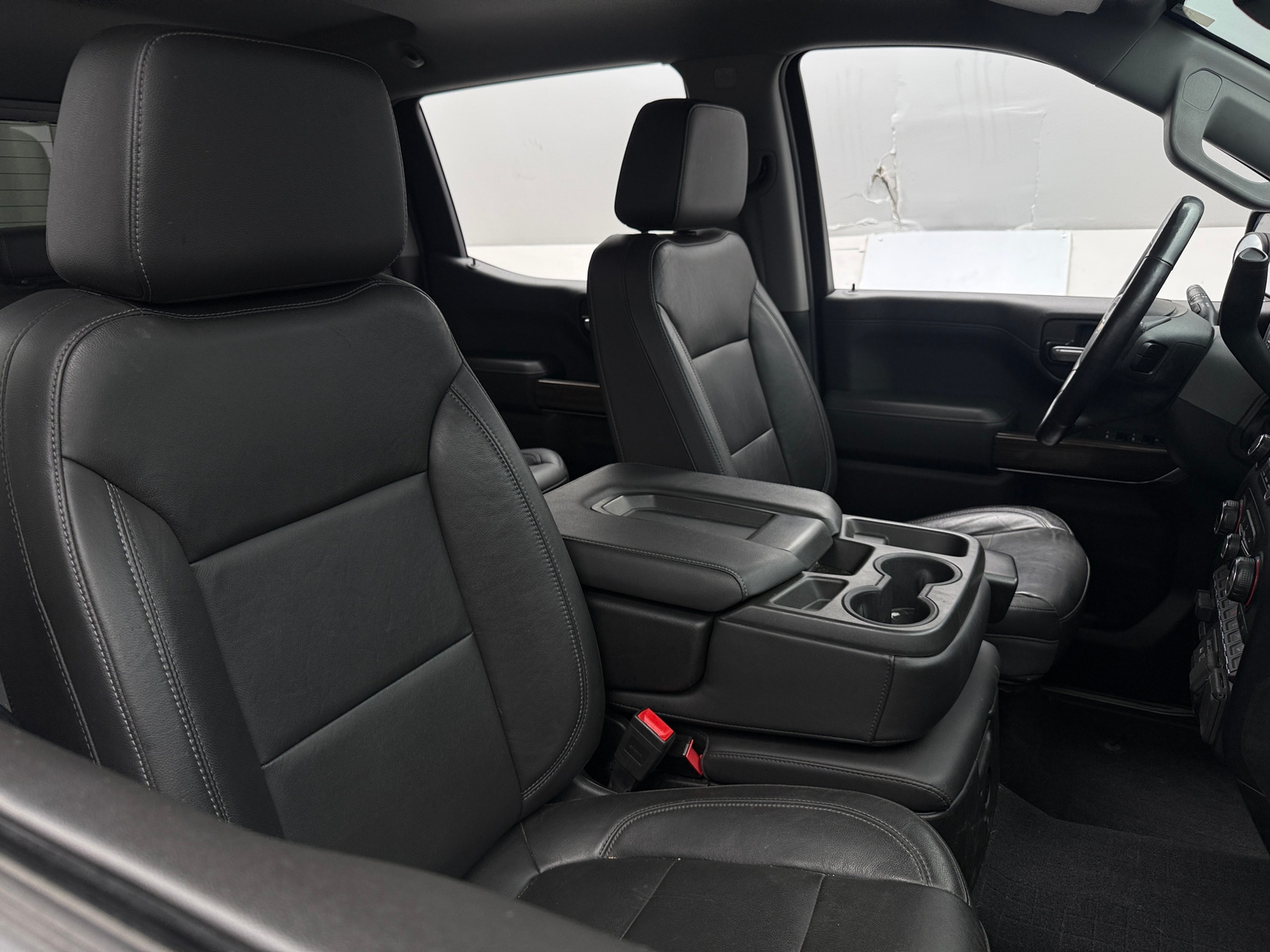 Thumbnail: 2020 Chevrolet Silverado 1500 - 2