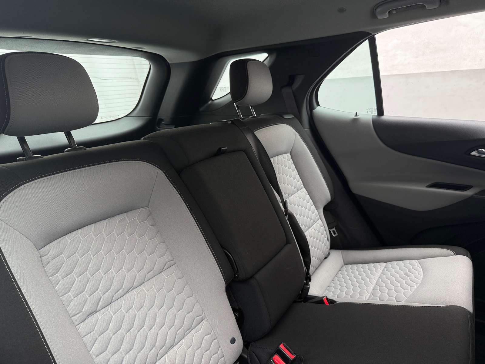 Thumbnail: 2018 Chevrolet Equinox - 6