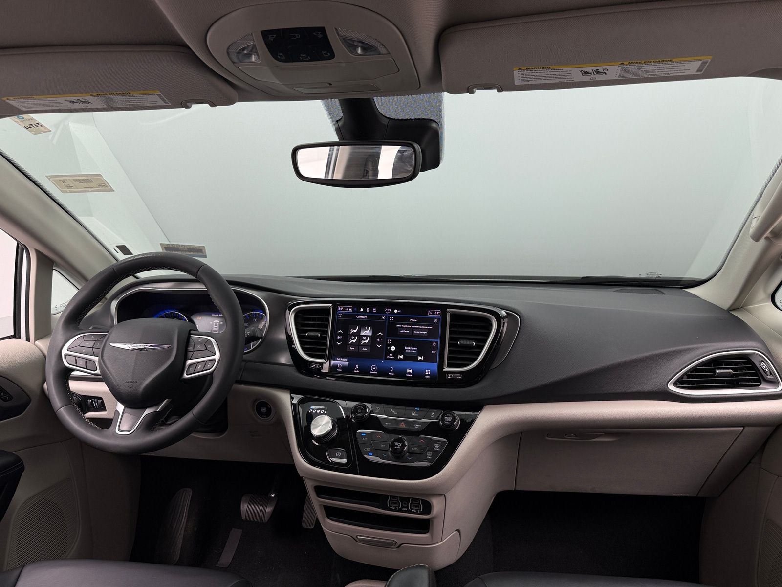 Thumbnail: 2023 Chrysler Pacifica - 2