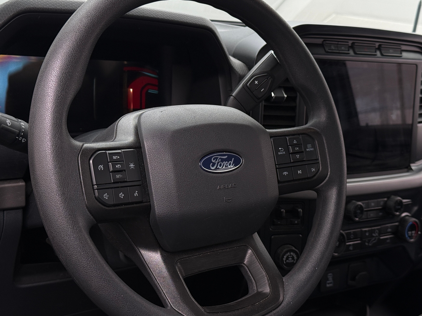 Thumbnail: 2024 Ford Econoline - 4