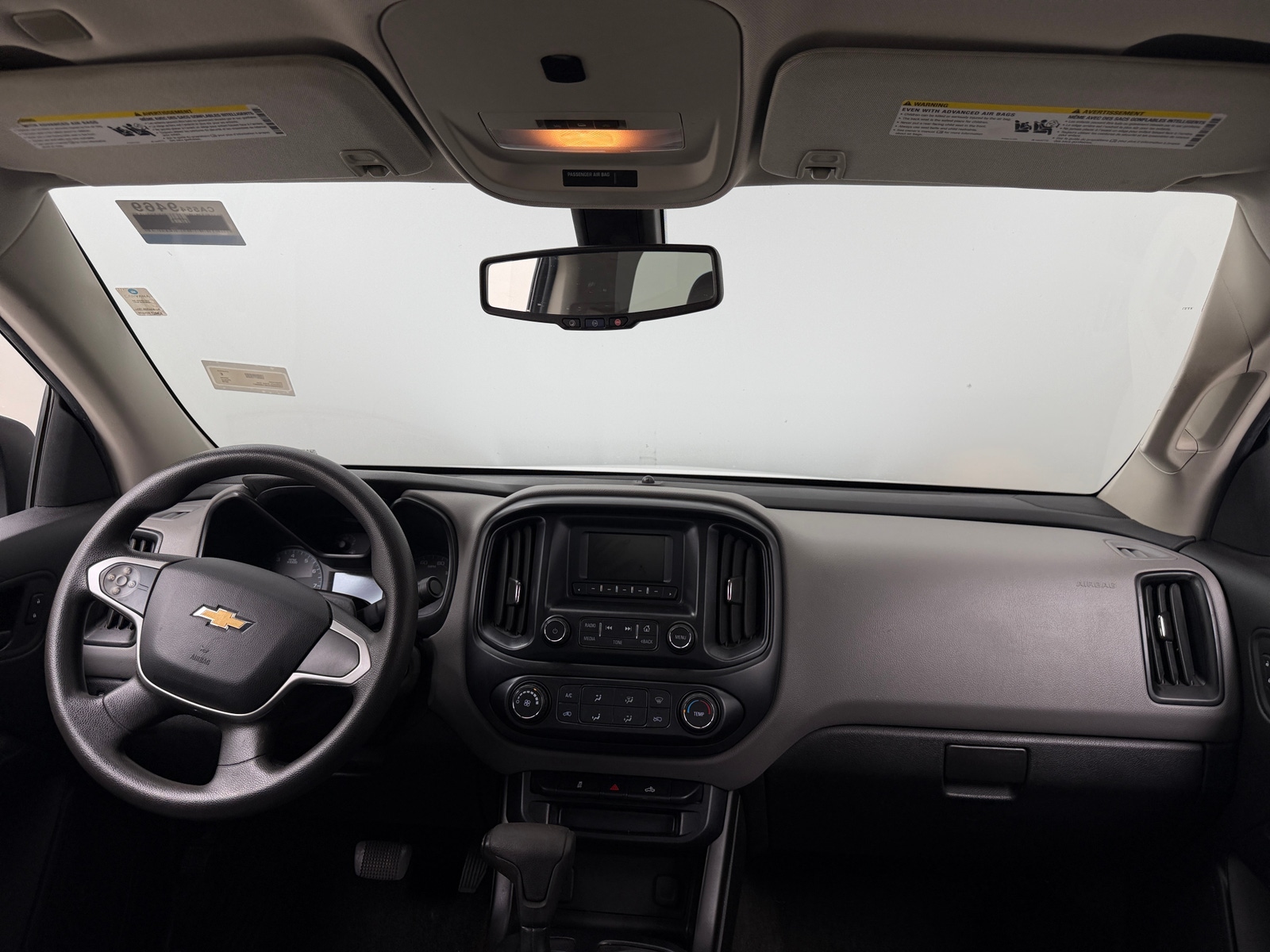Thumbnail: 2016 Chevrolet Colorado - 3
