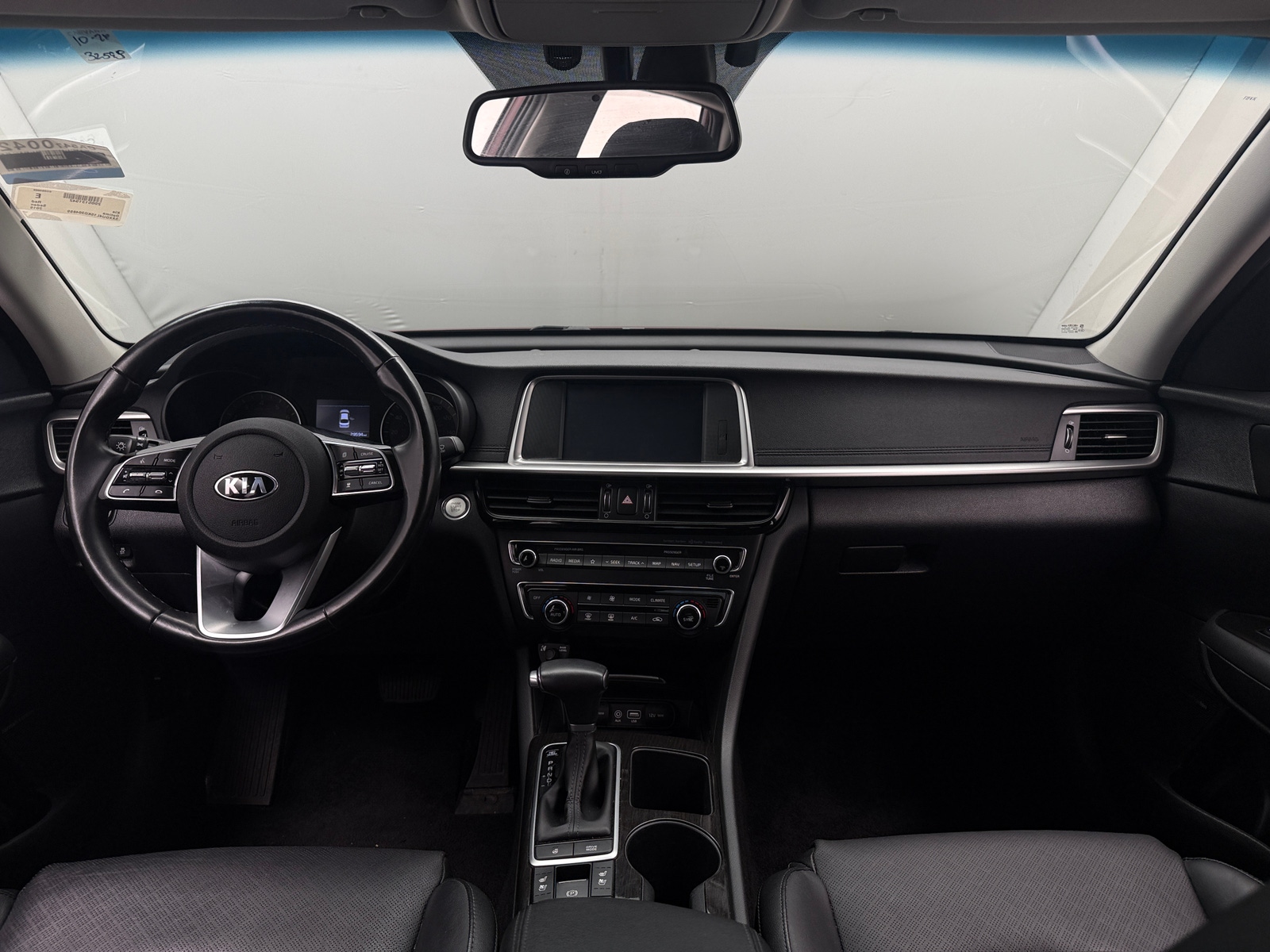 Thumbnail: 2019 Kia Optima - 2