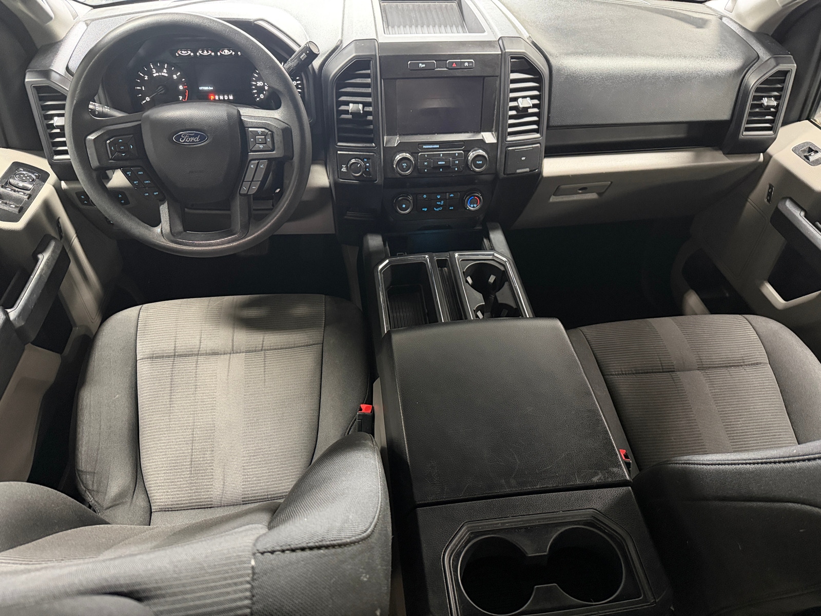 Thumbnail: 2020 Ford Econoline - 3