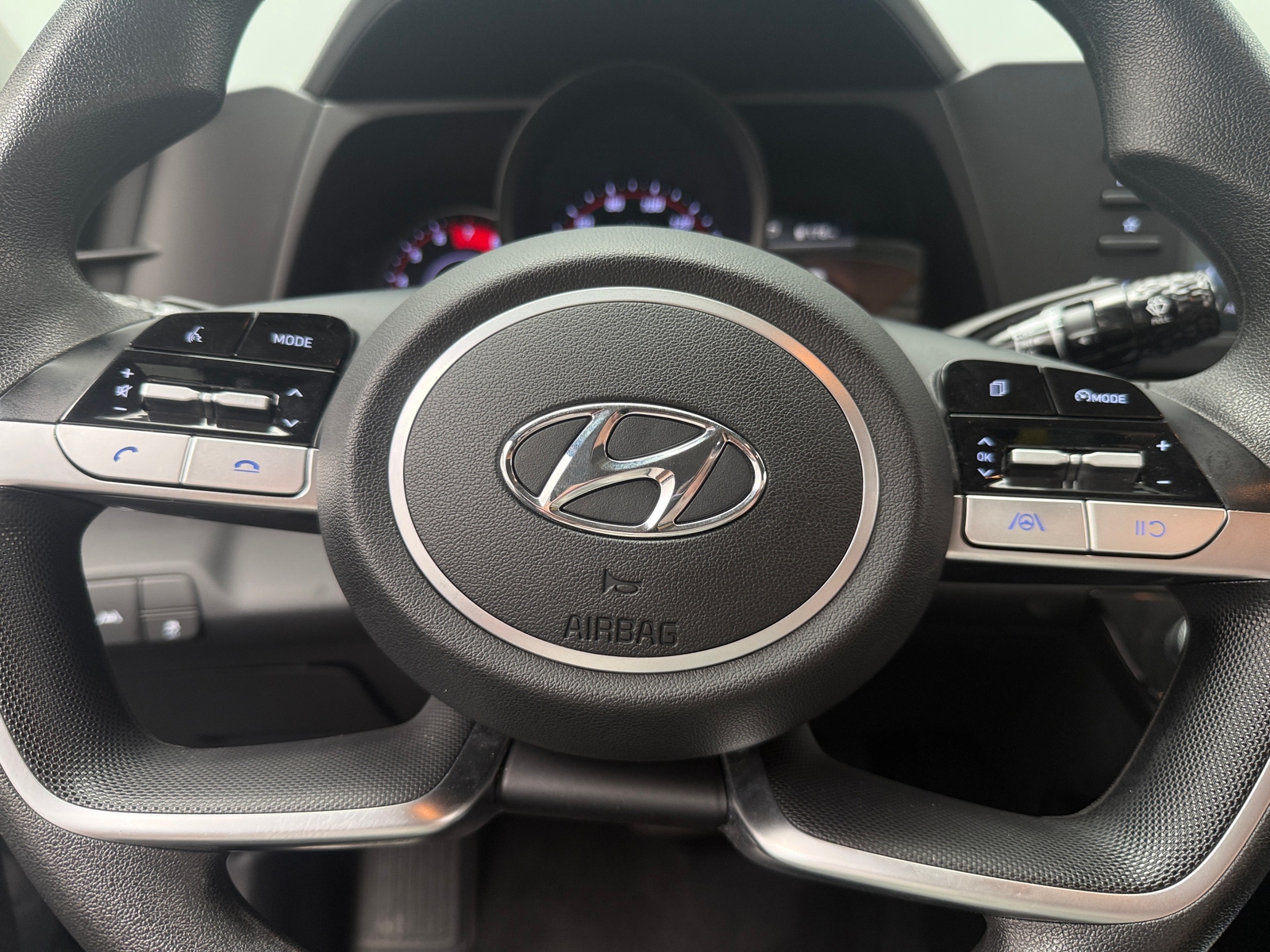 Thumbnail: 2021 Hyundai Elantra - 5