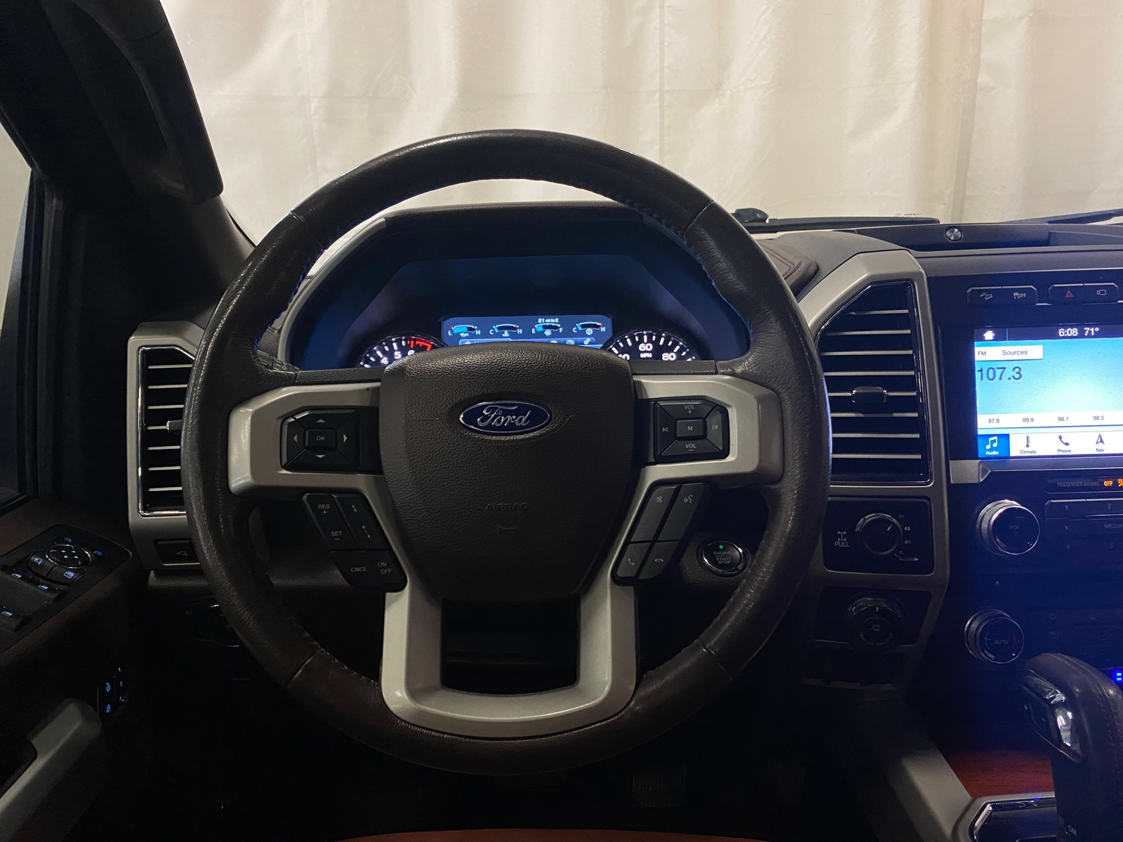 Thumbnail: 2018 Ford Econoline - 4