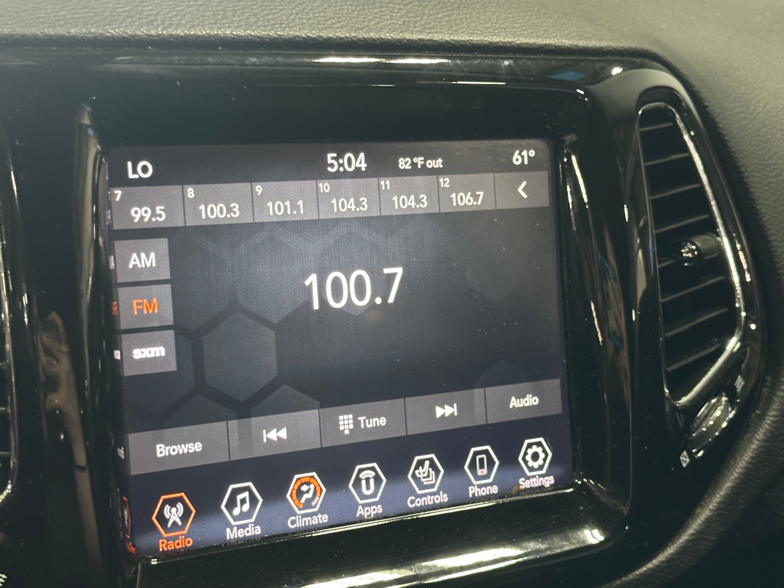 Thumbnail: 2020 Jeep Compass - 3