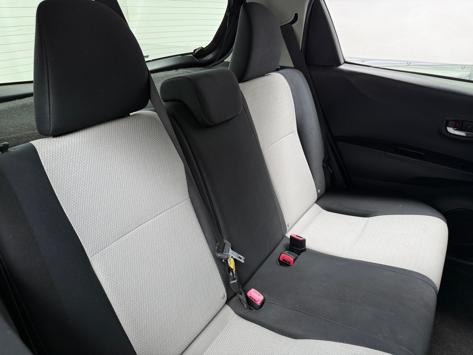 Thumbnail: 2014 Toyota Yaris - 6